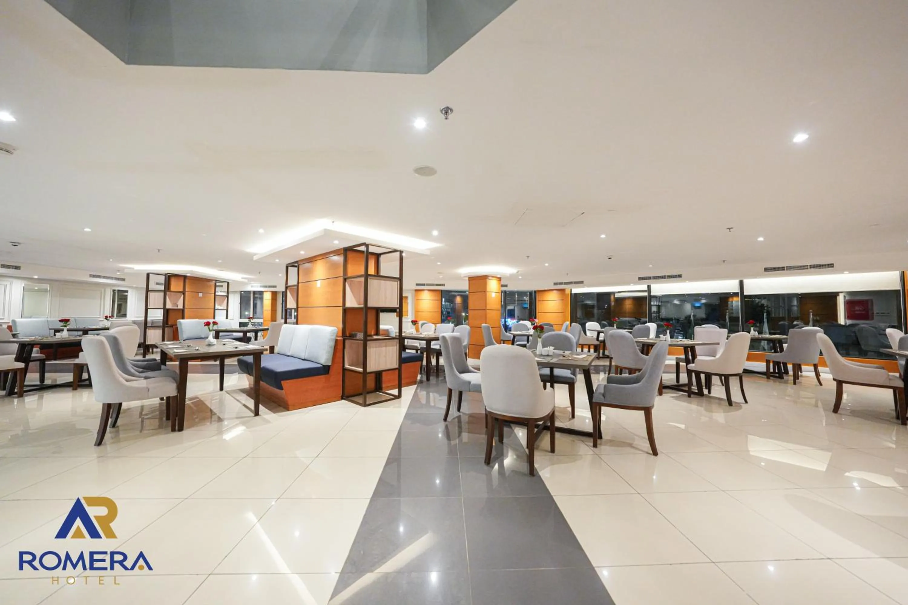 Restaurant/places to eat in Romera Hotel