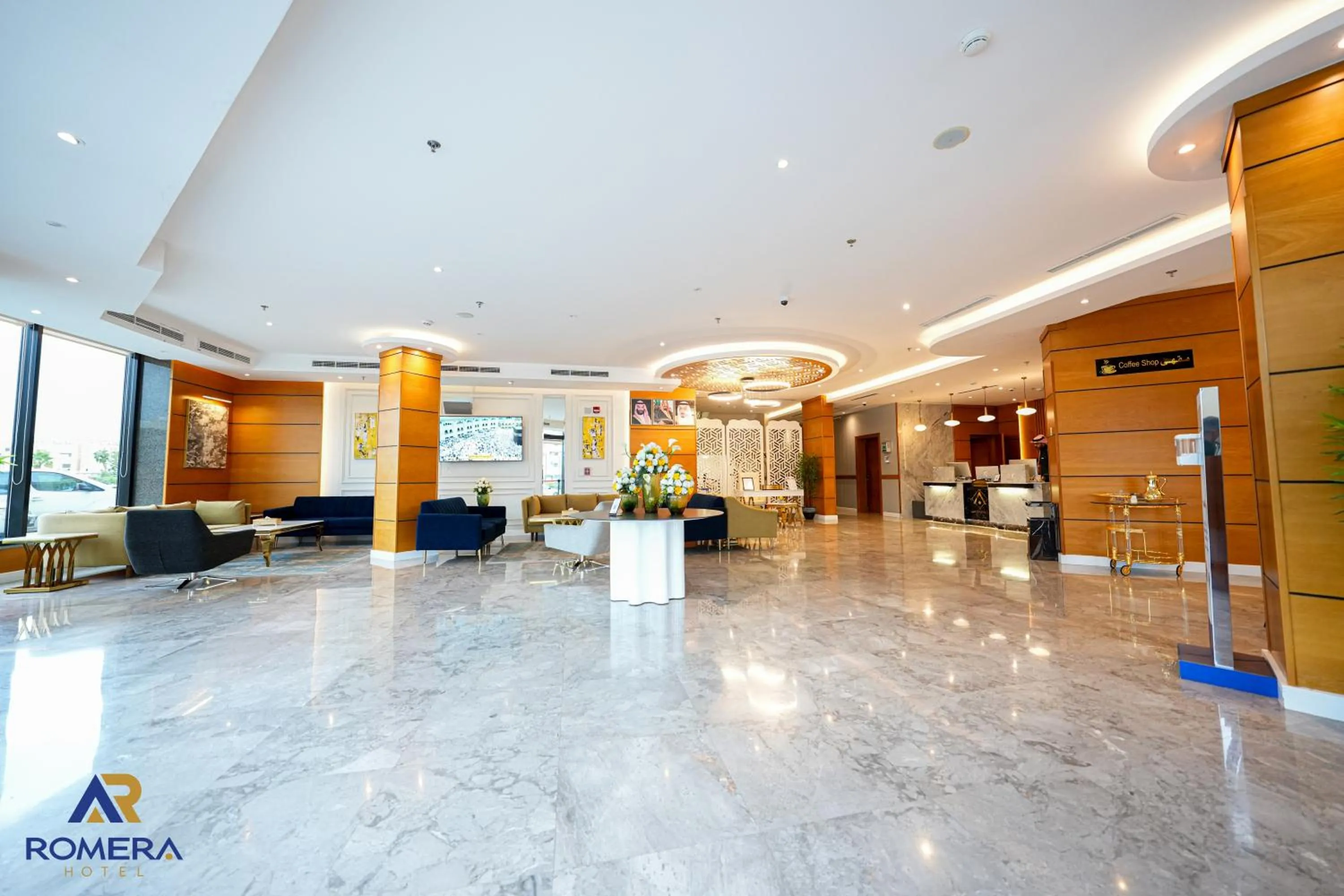 Lobby or reception in Romera Hotel