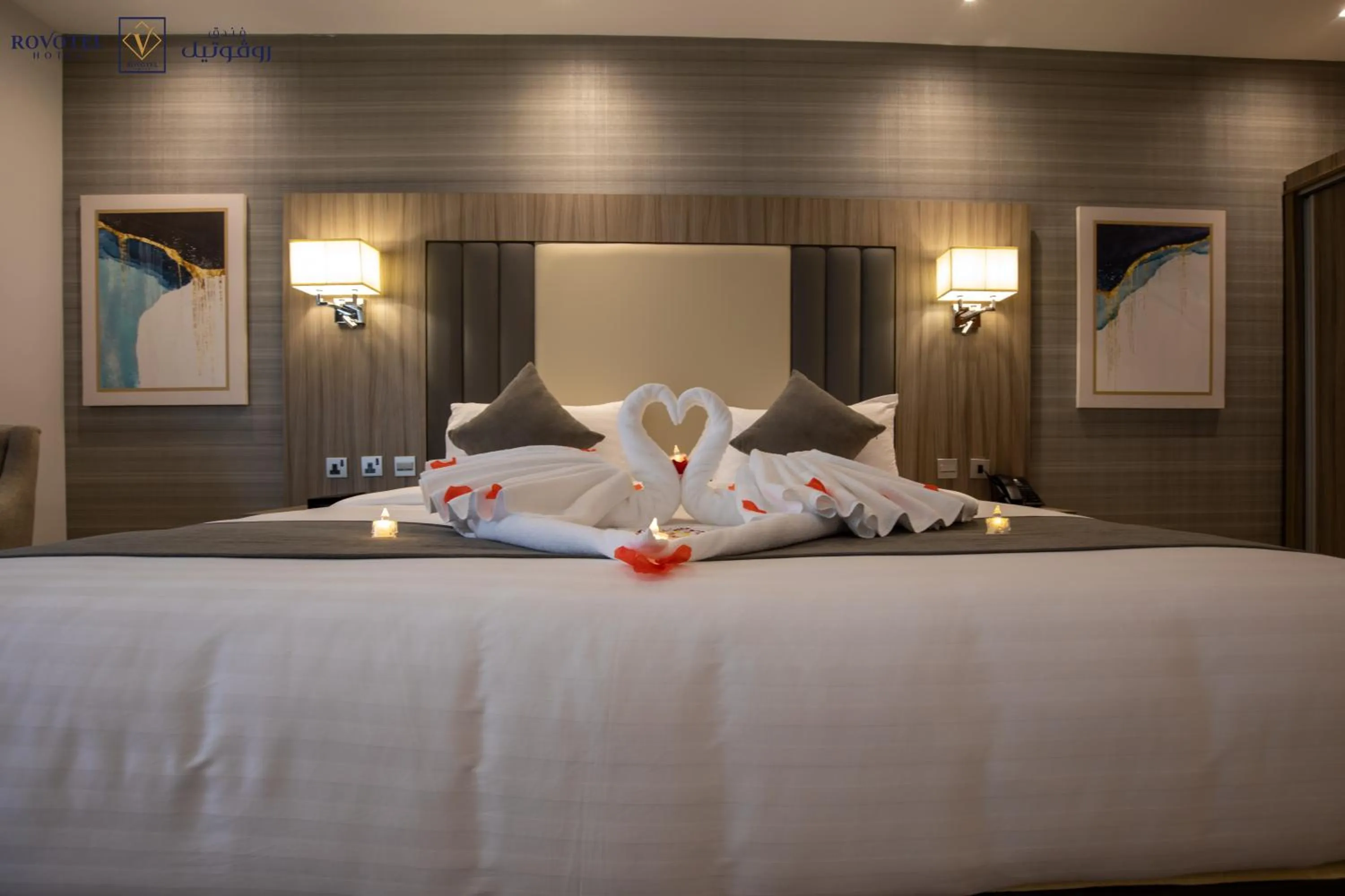 Bedroom, Bed in Romera Hotel