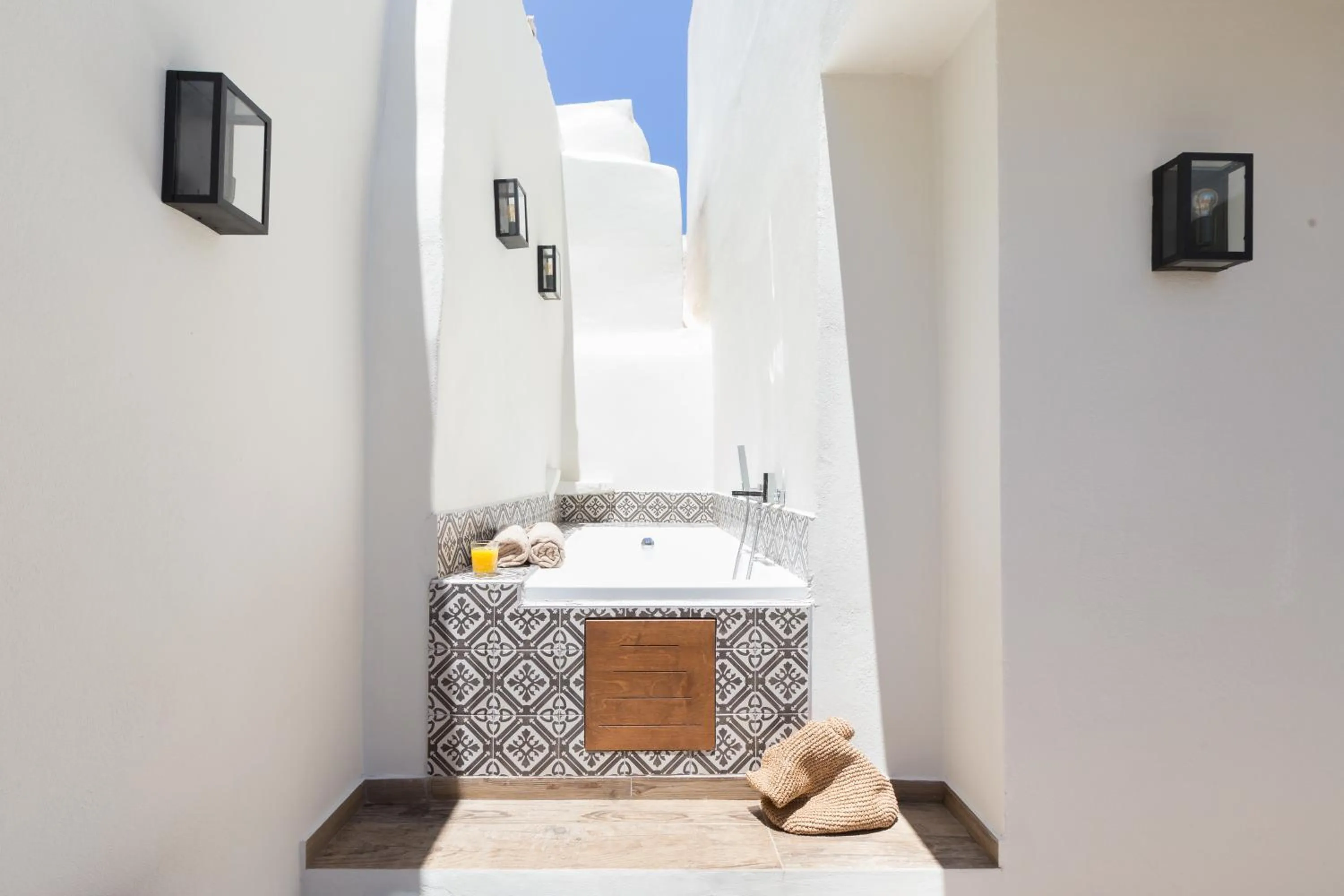 Balcony/Terrace in C Suites