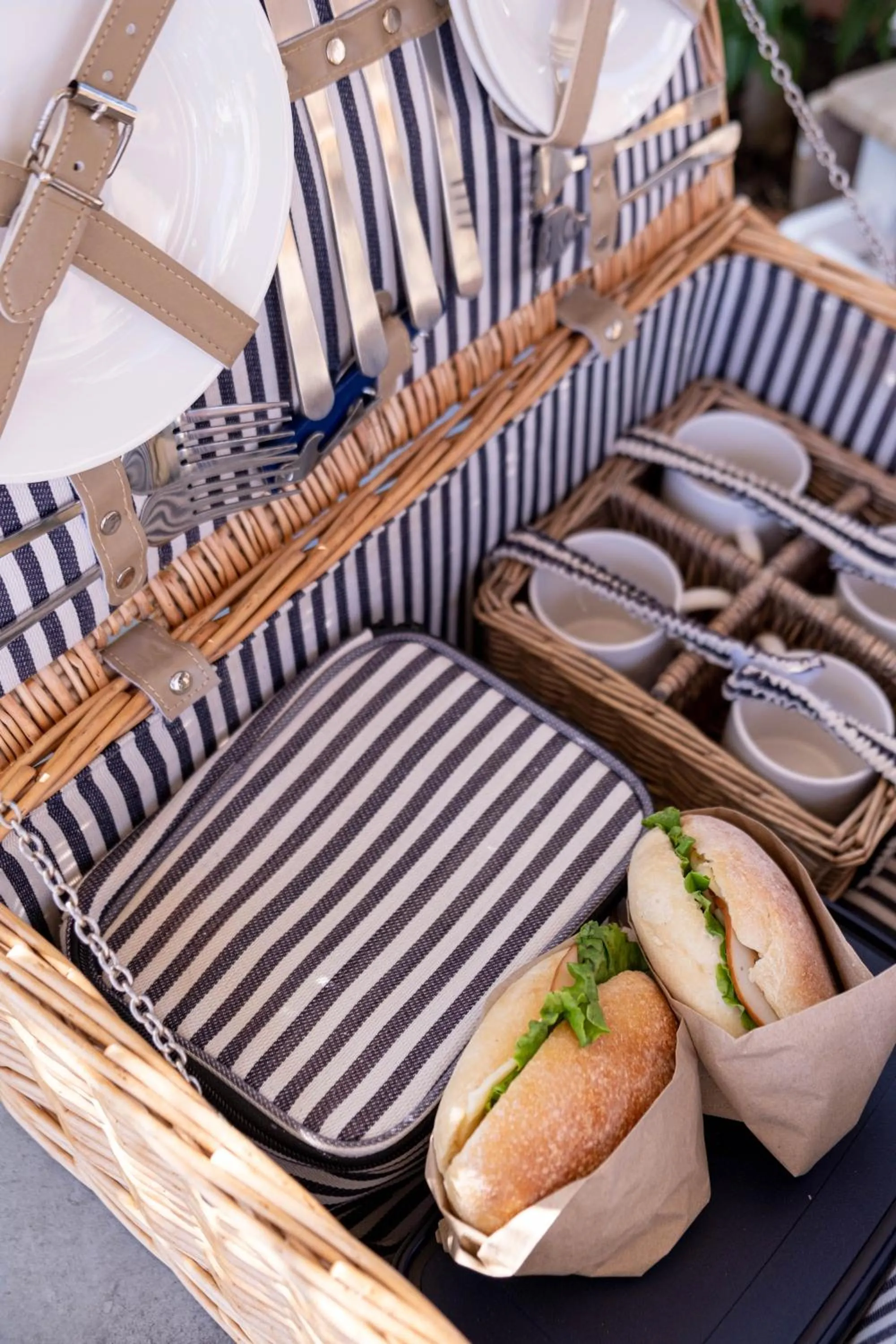 Breakfast in C Suites