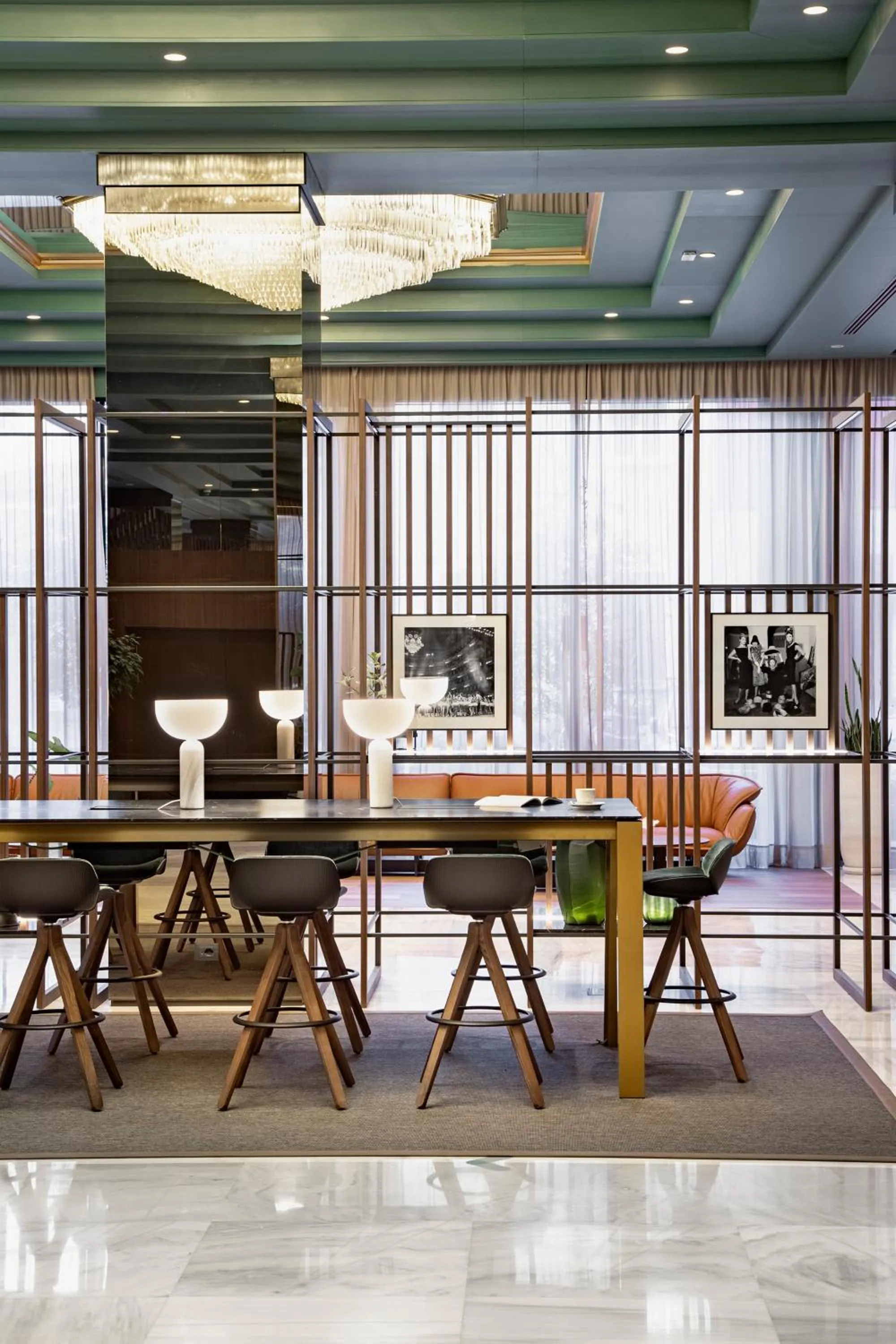 Lobby or reception in Meliá Milano