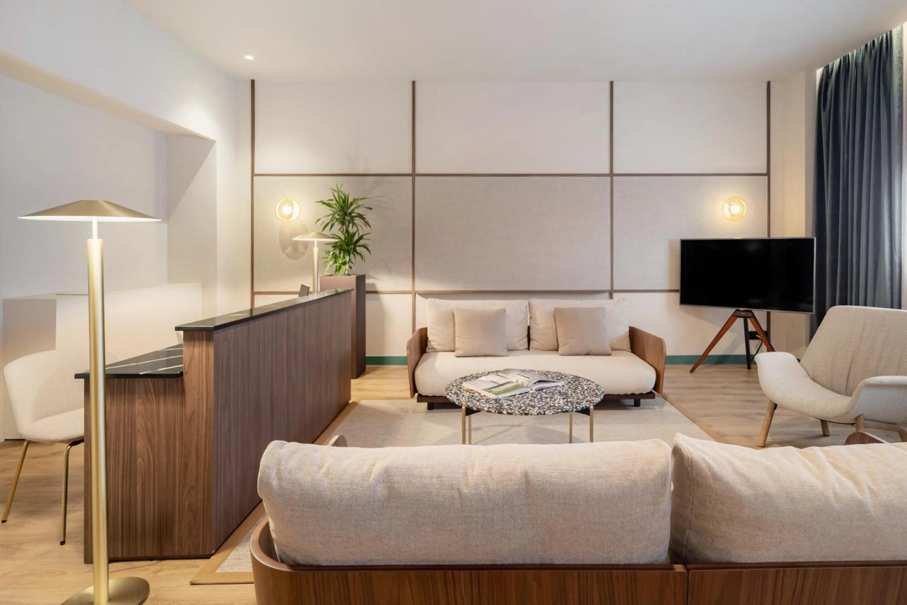 TV and multimedia in Meliá Milano