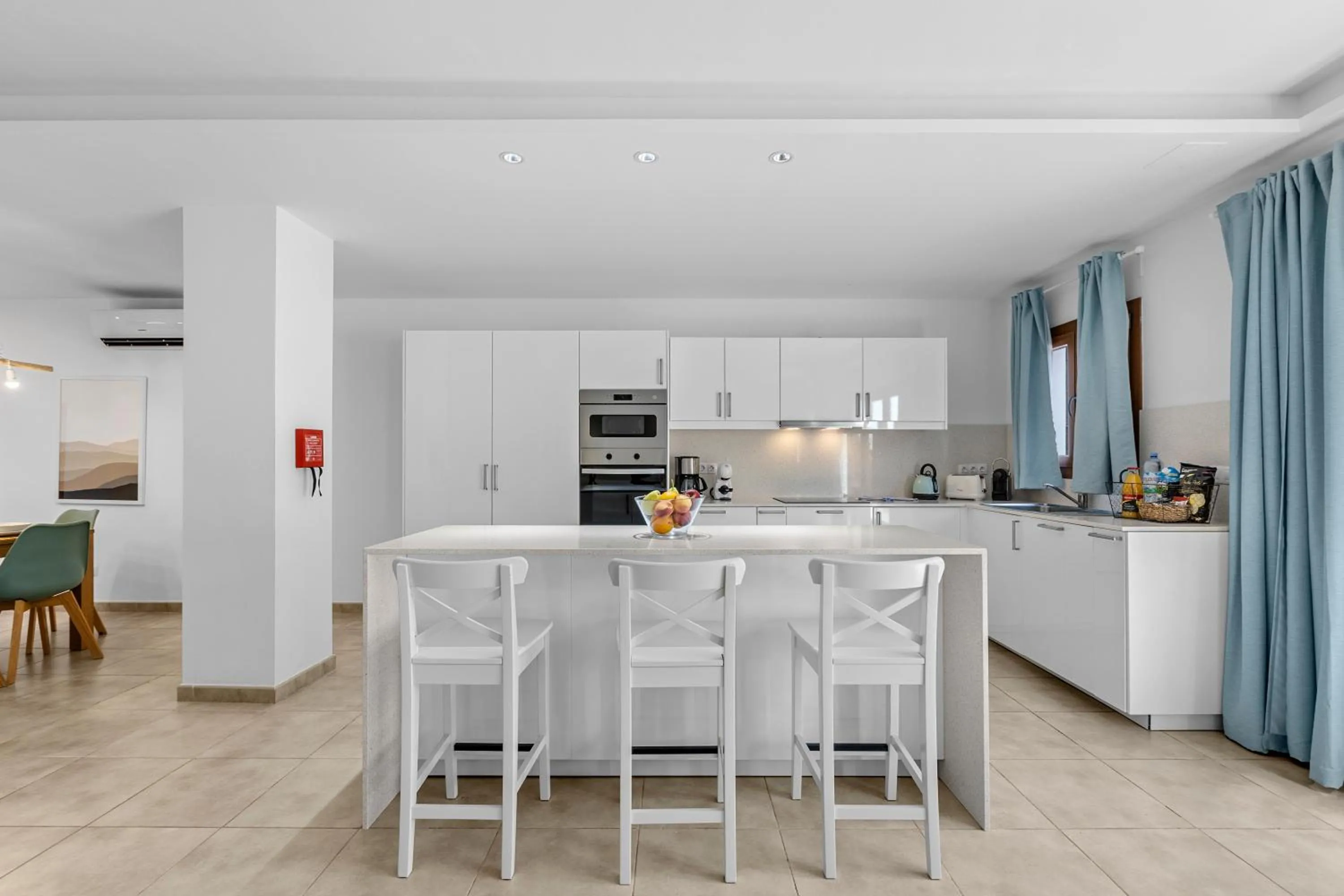 Kitchen or kitchenette in Villa Rosa by Villalia
