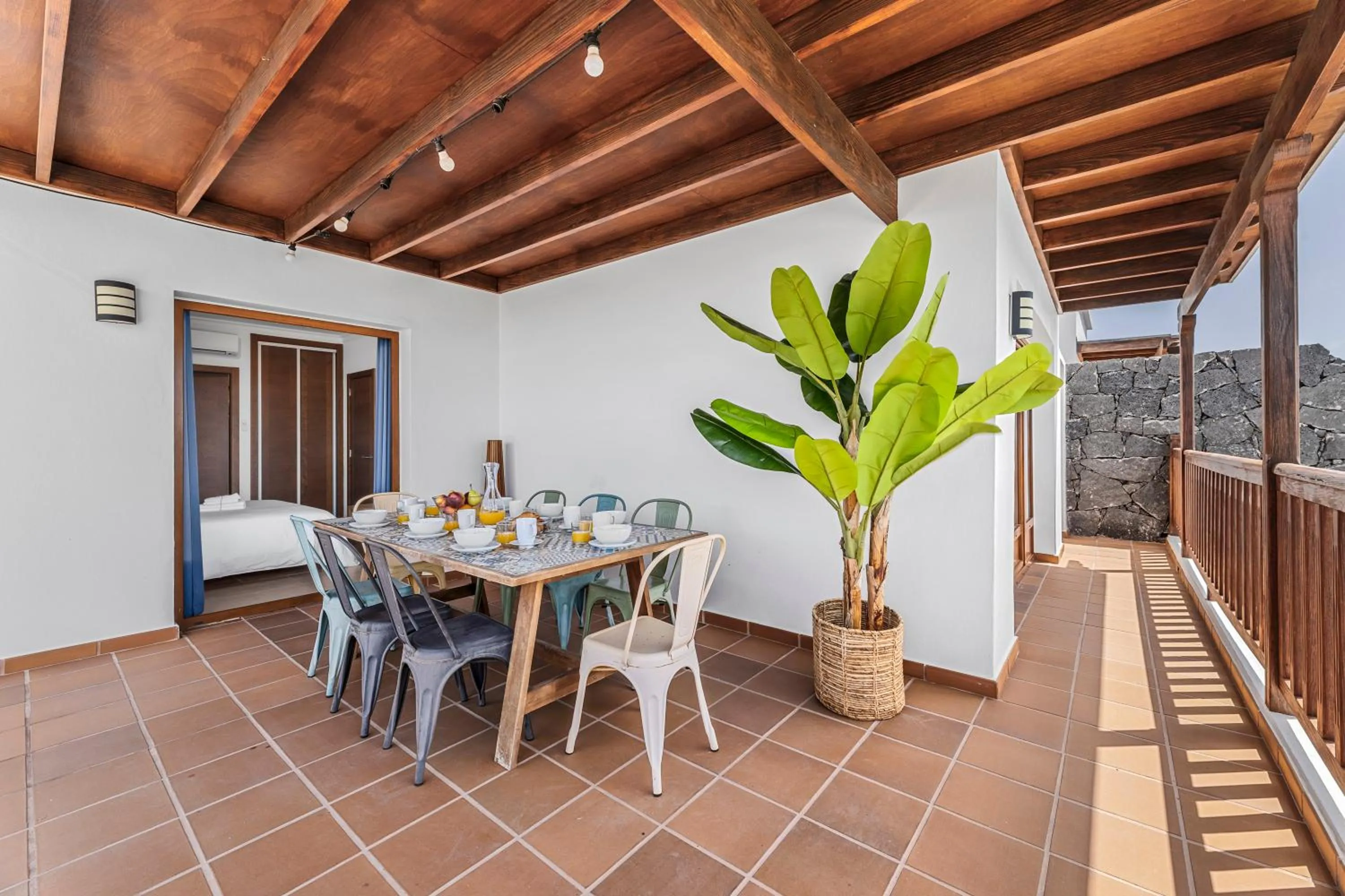 Balcony/Terrace in Villa Rosa by Villalia