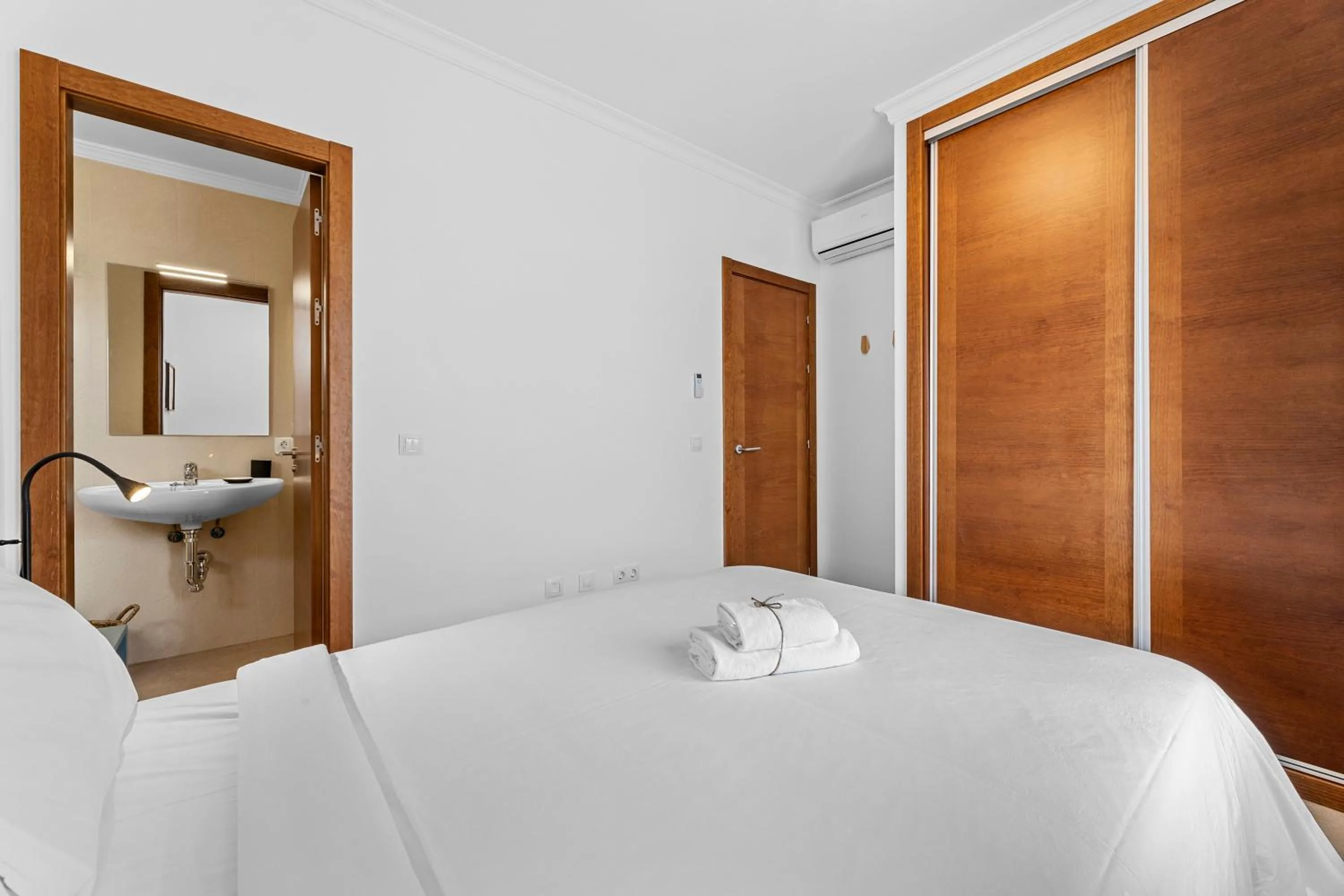 Bed in Villa Rosa by Villalia