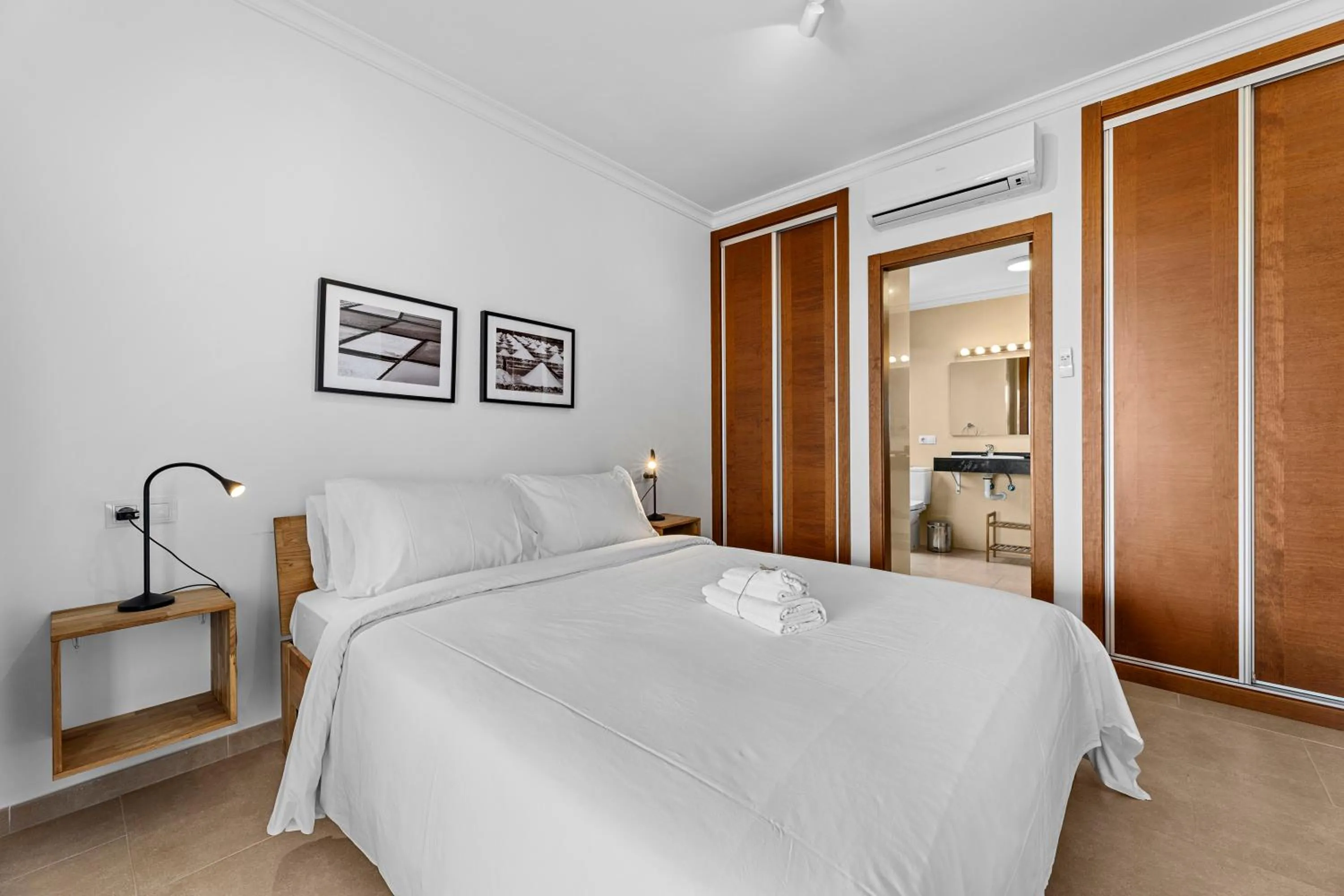 Bed in Villa Rosa by Villalia