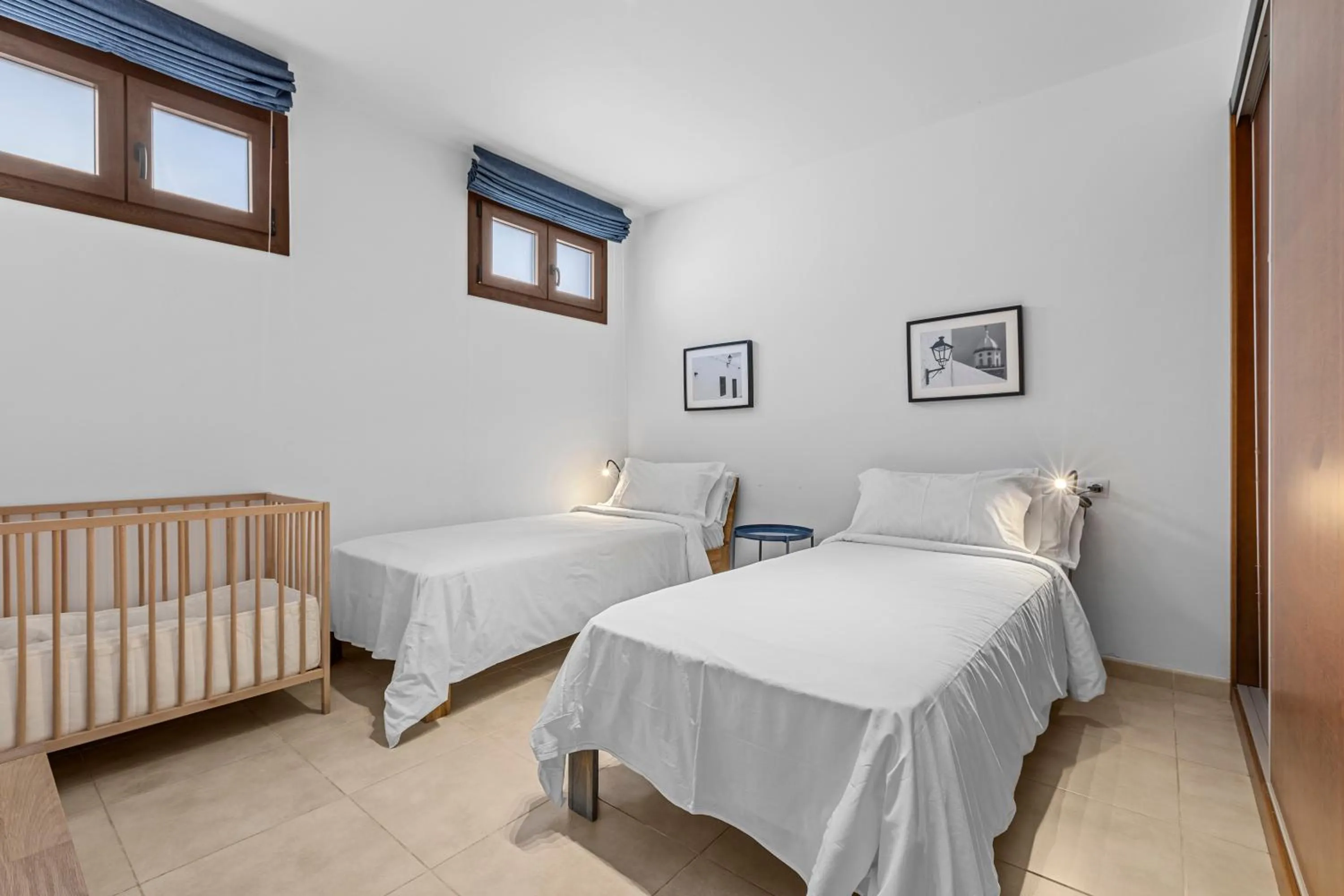 Bed in Villa Rosa by Villalia
