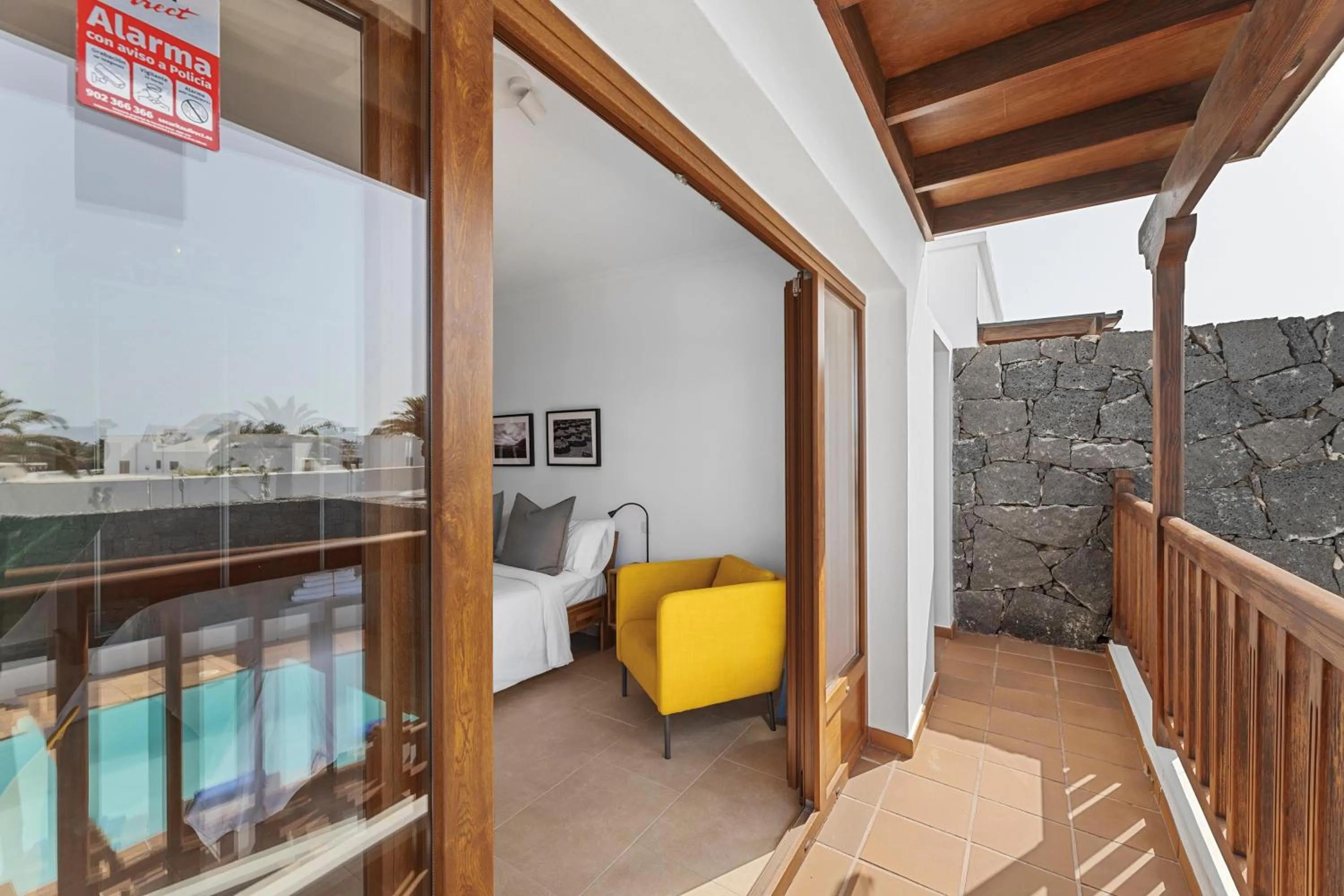 Balcony/Terrace in Villa Rosa by Villalia