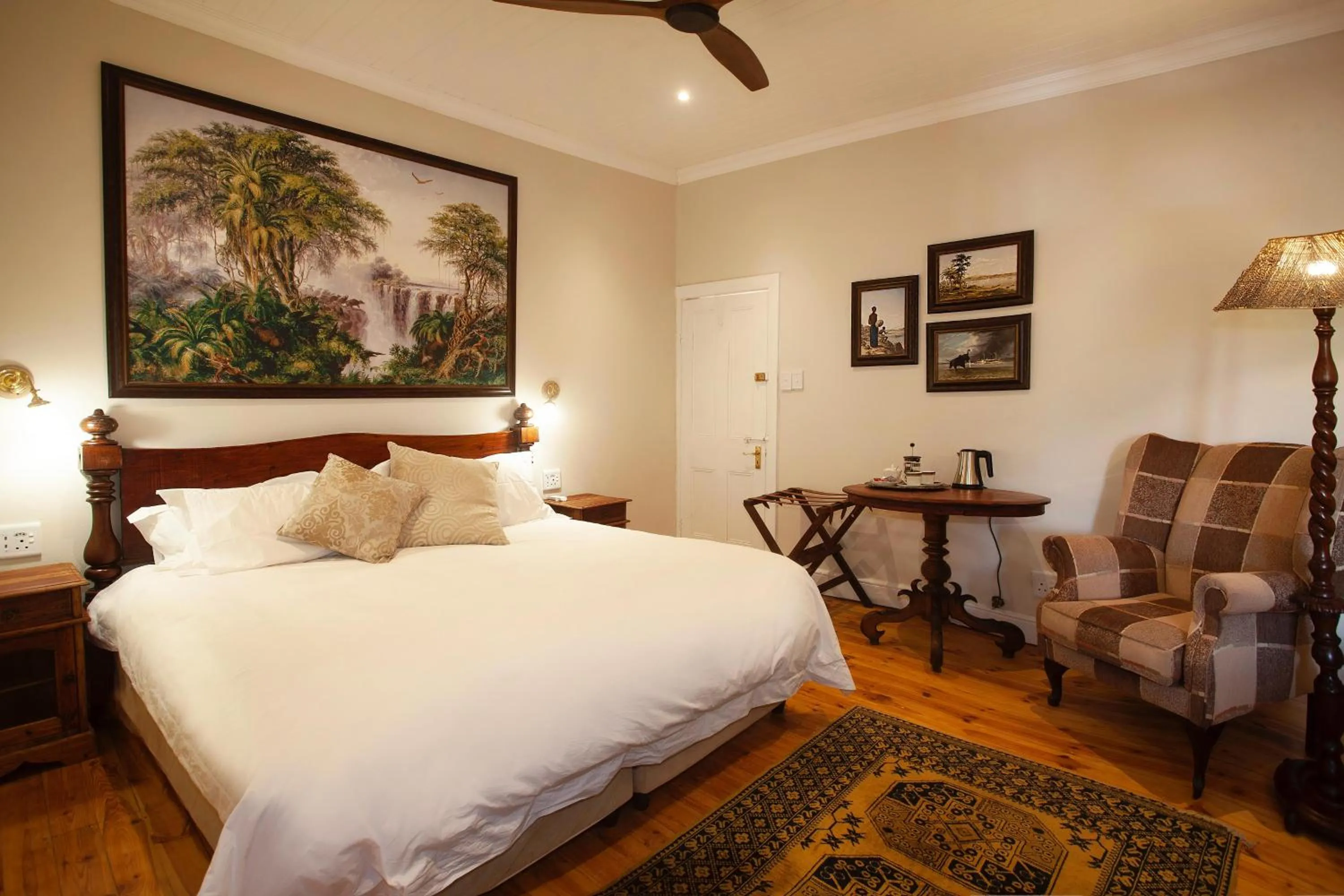 Bedroom, Bed in KAROO ART HOTEL 4 Star