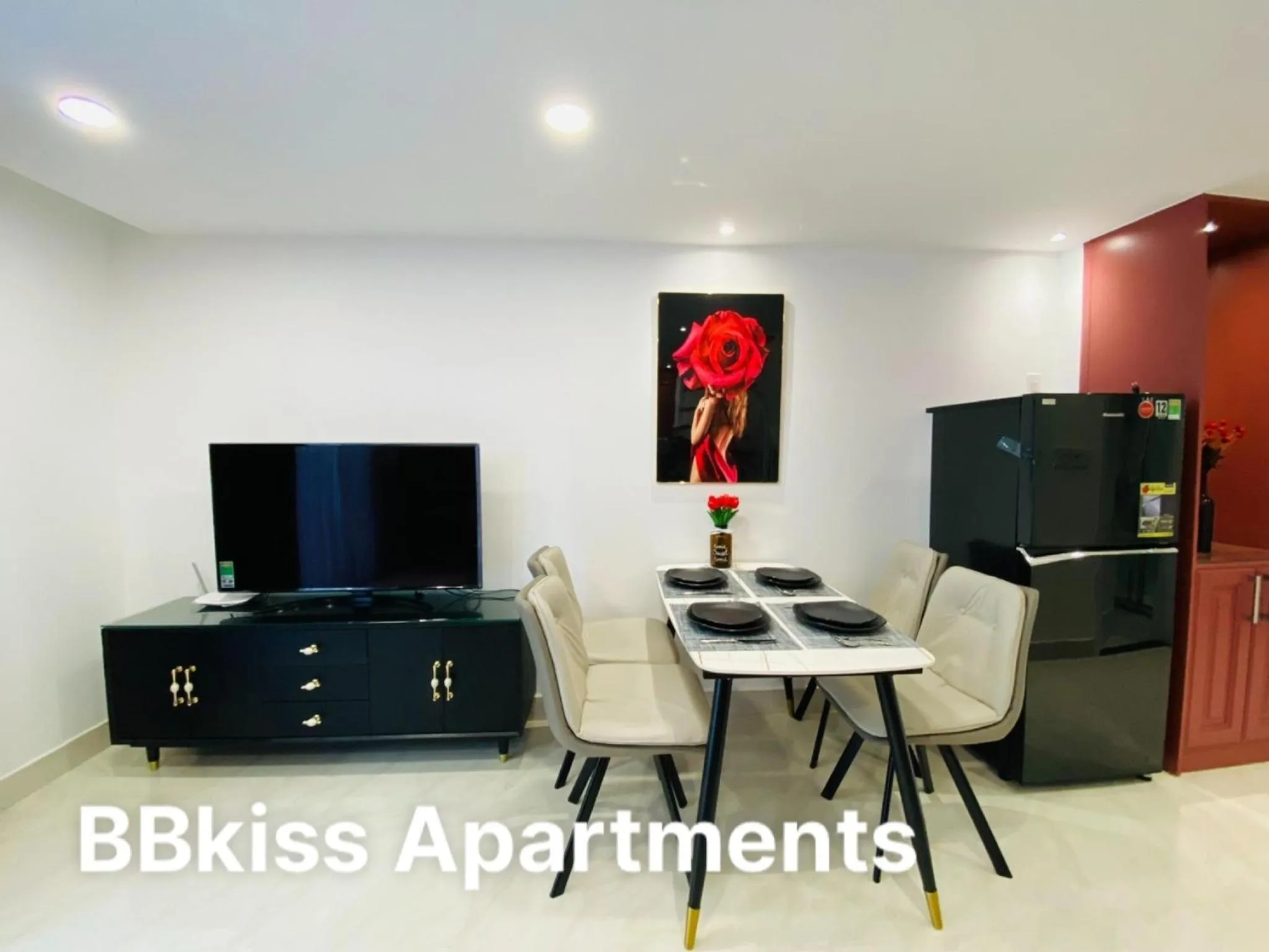 BBKISS Apartments & Hotel