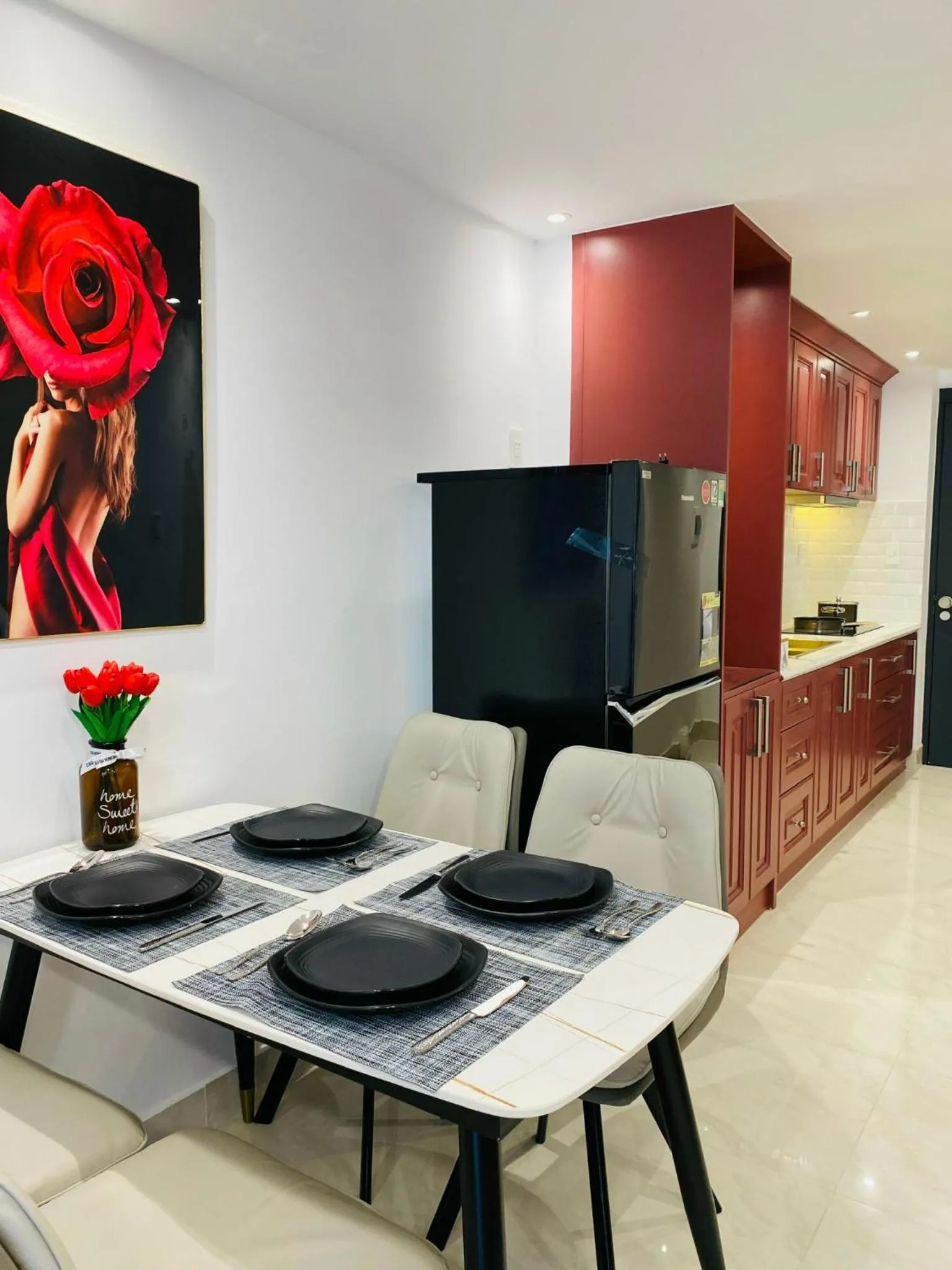 Dining area in BBKISS Apartments & Hotel