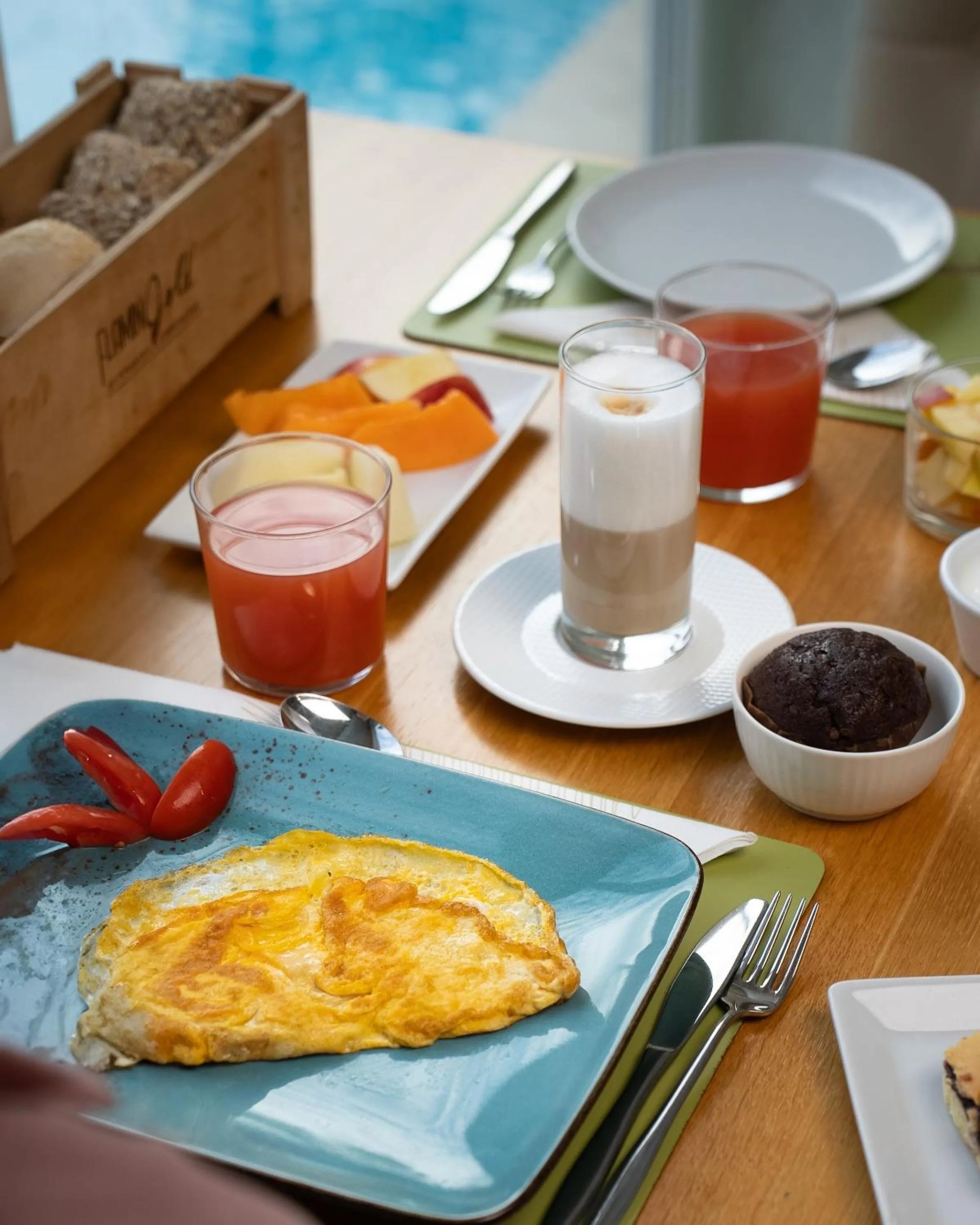 Breakfast in Golden Hotel