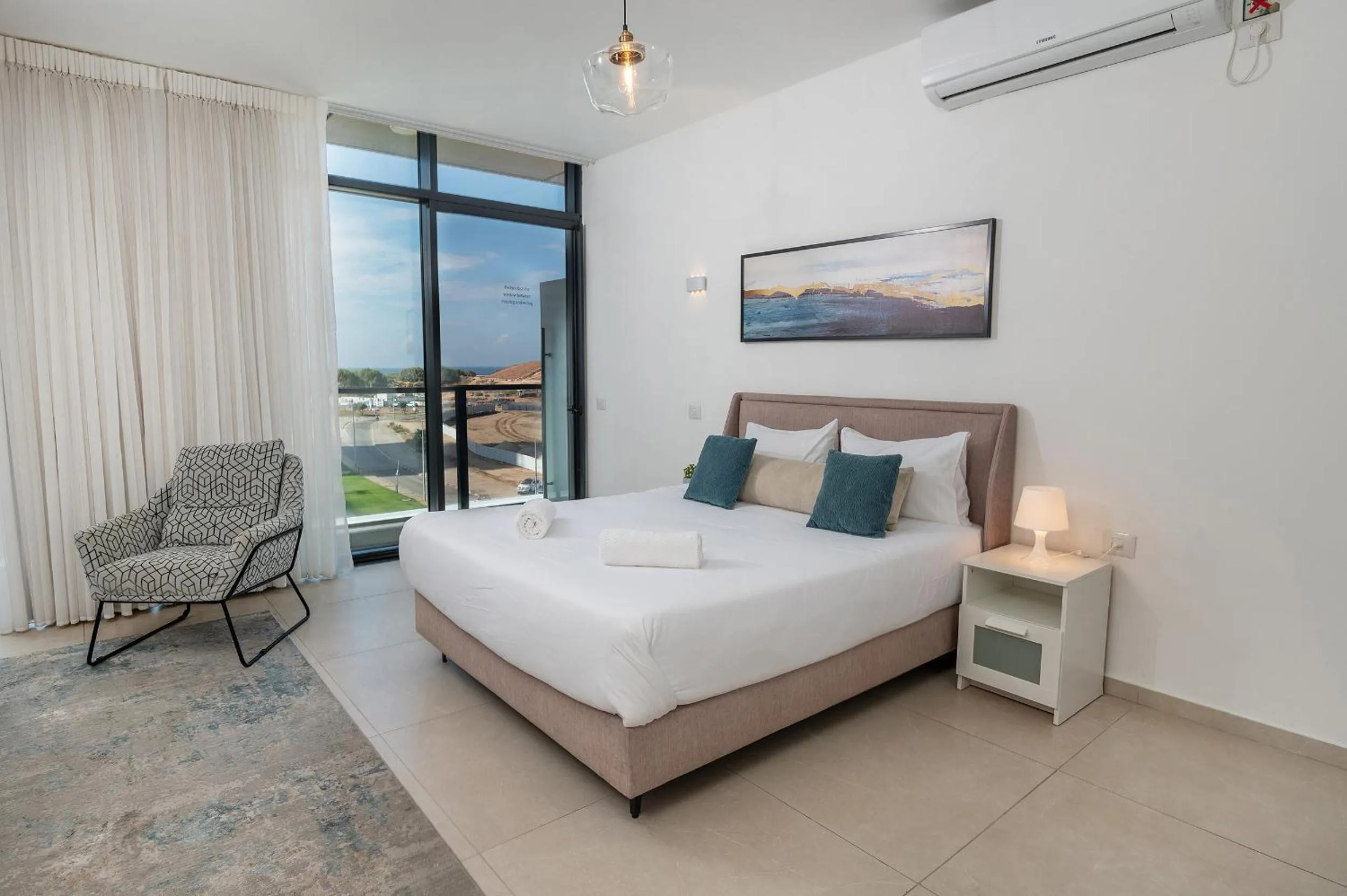 Bedroom, Bed in Hi-Yam SeaView Apartments & Suites