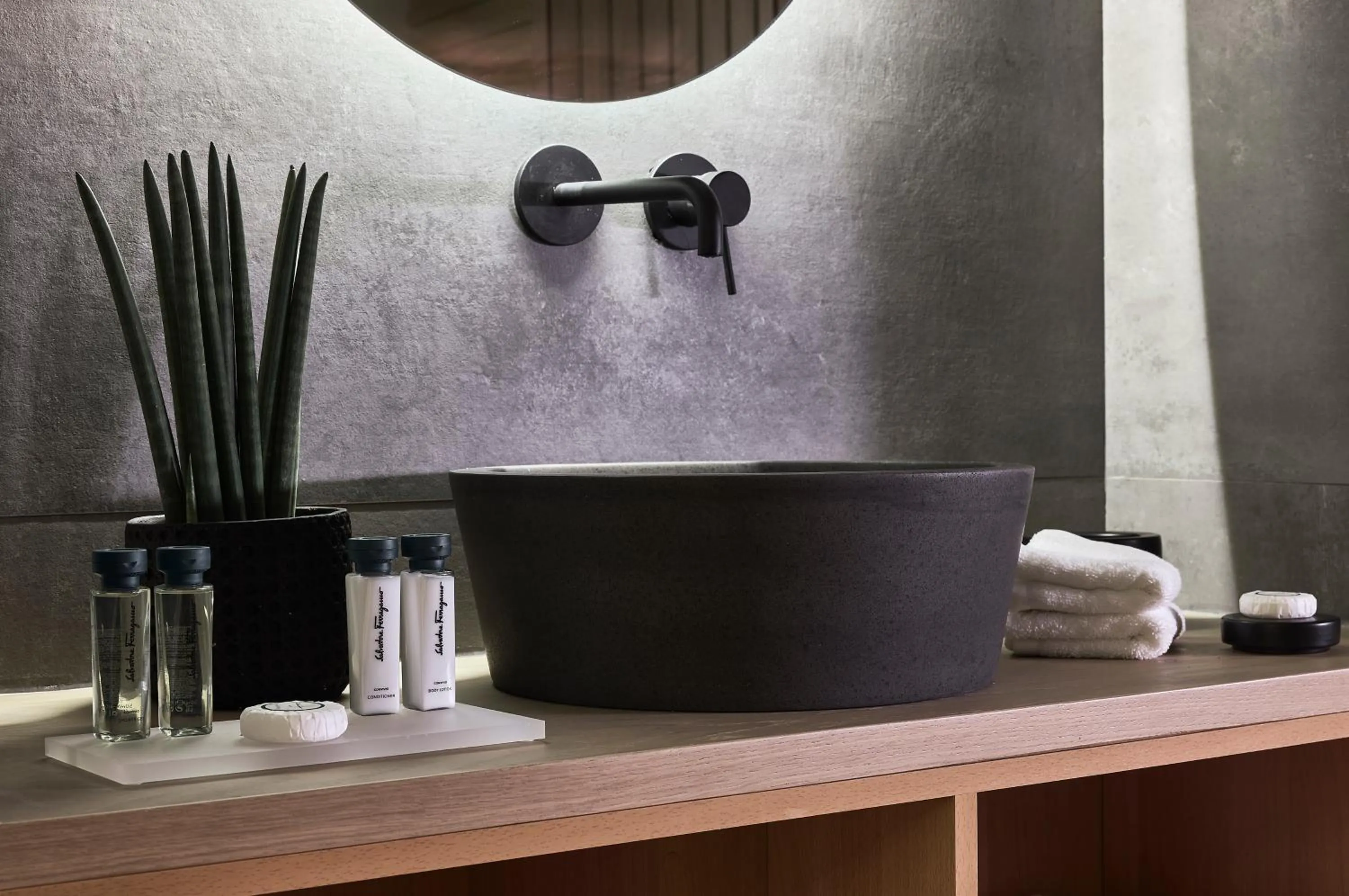 Bathroom in Cama Luxury Suites Glyfada