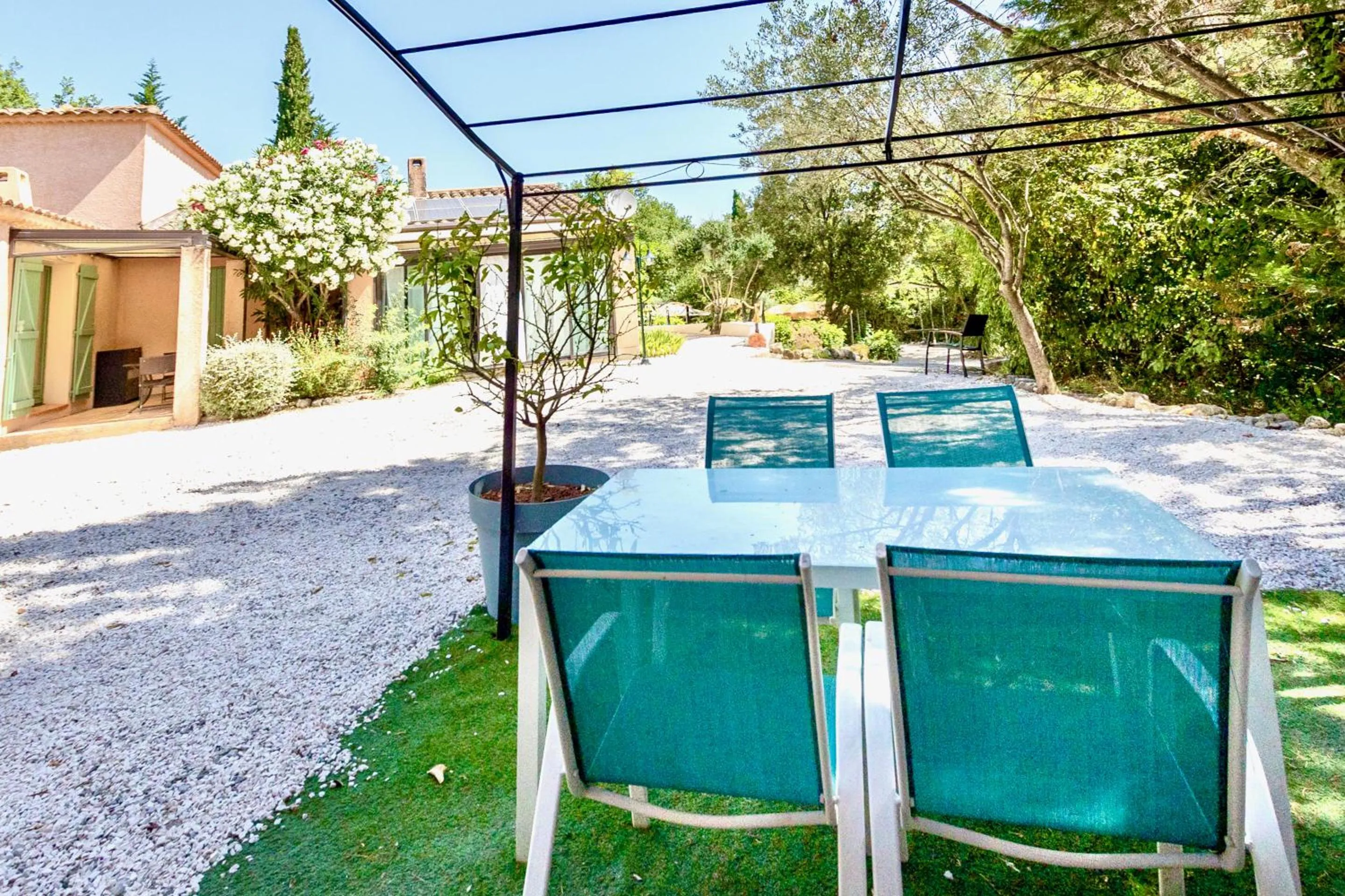 Patio in La Villa Tosca