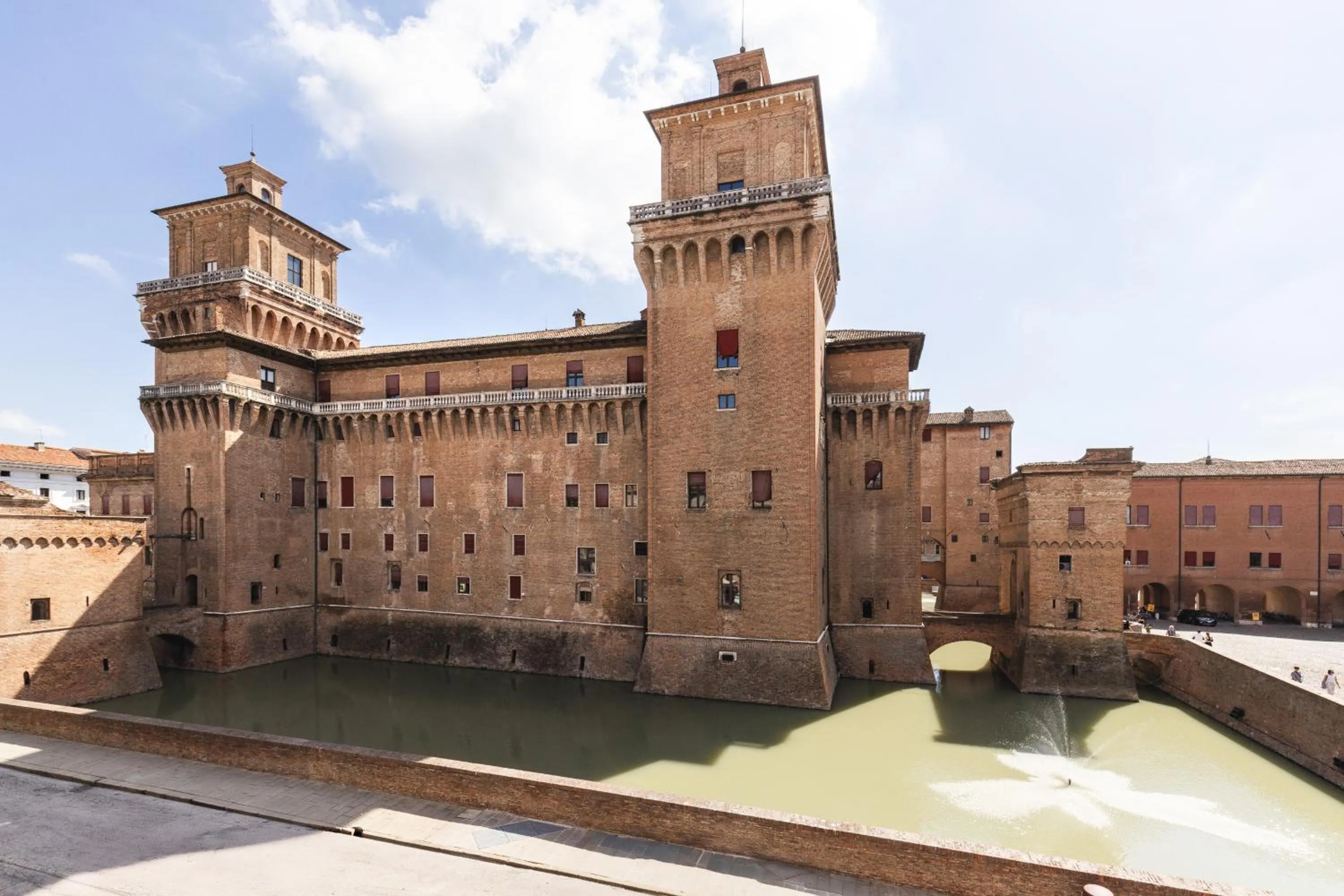 Day in Casa D'Este - Hotel Ferrara