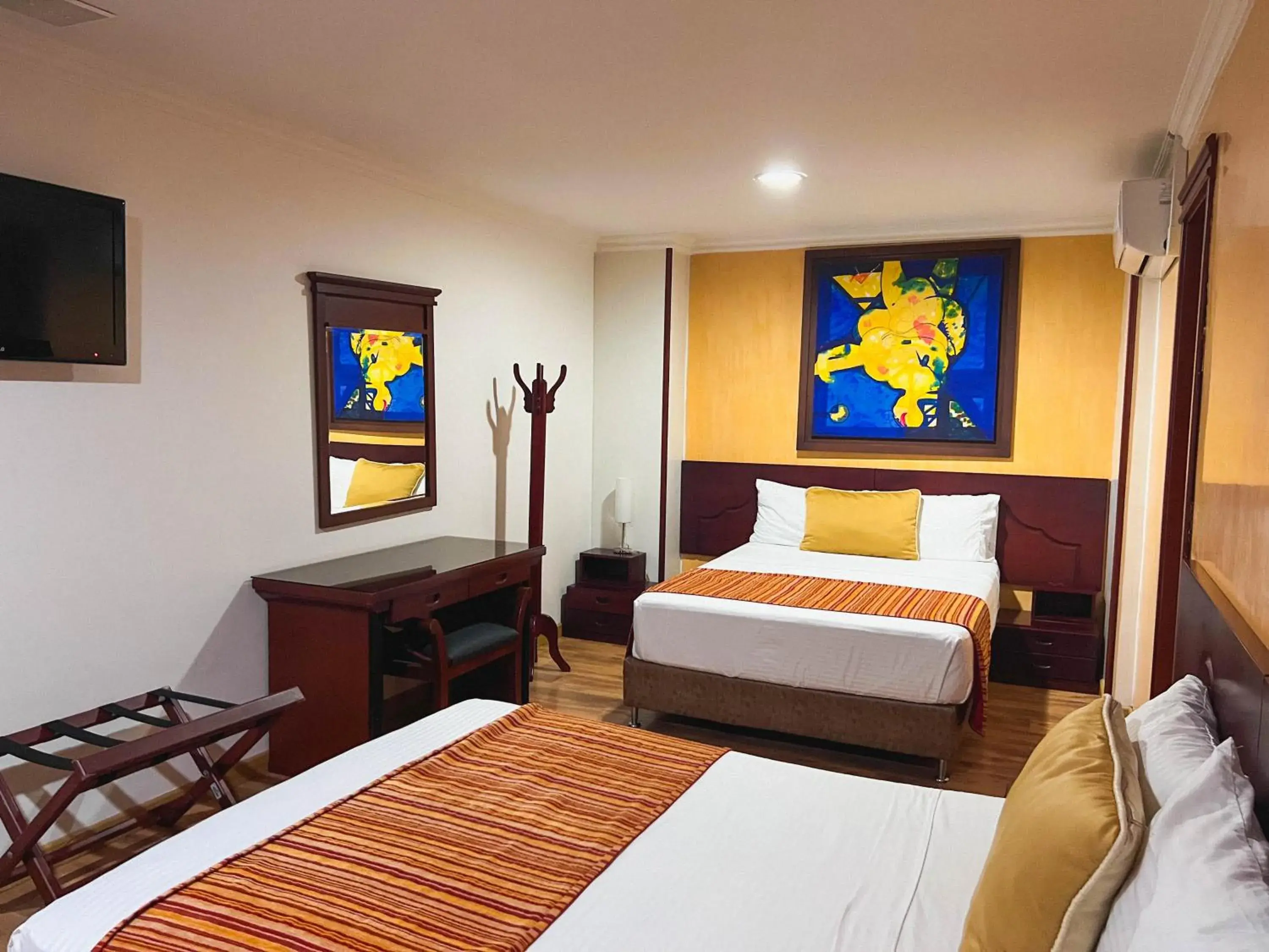 Bed in Hotel Luxor Pereira Bed in Hotel Luxor Pereira