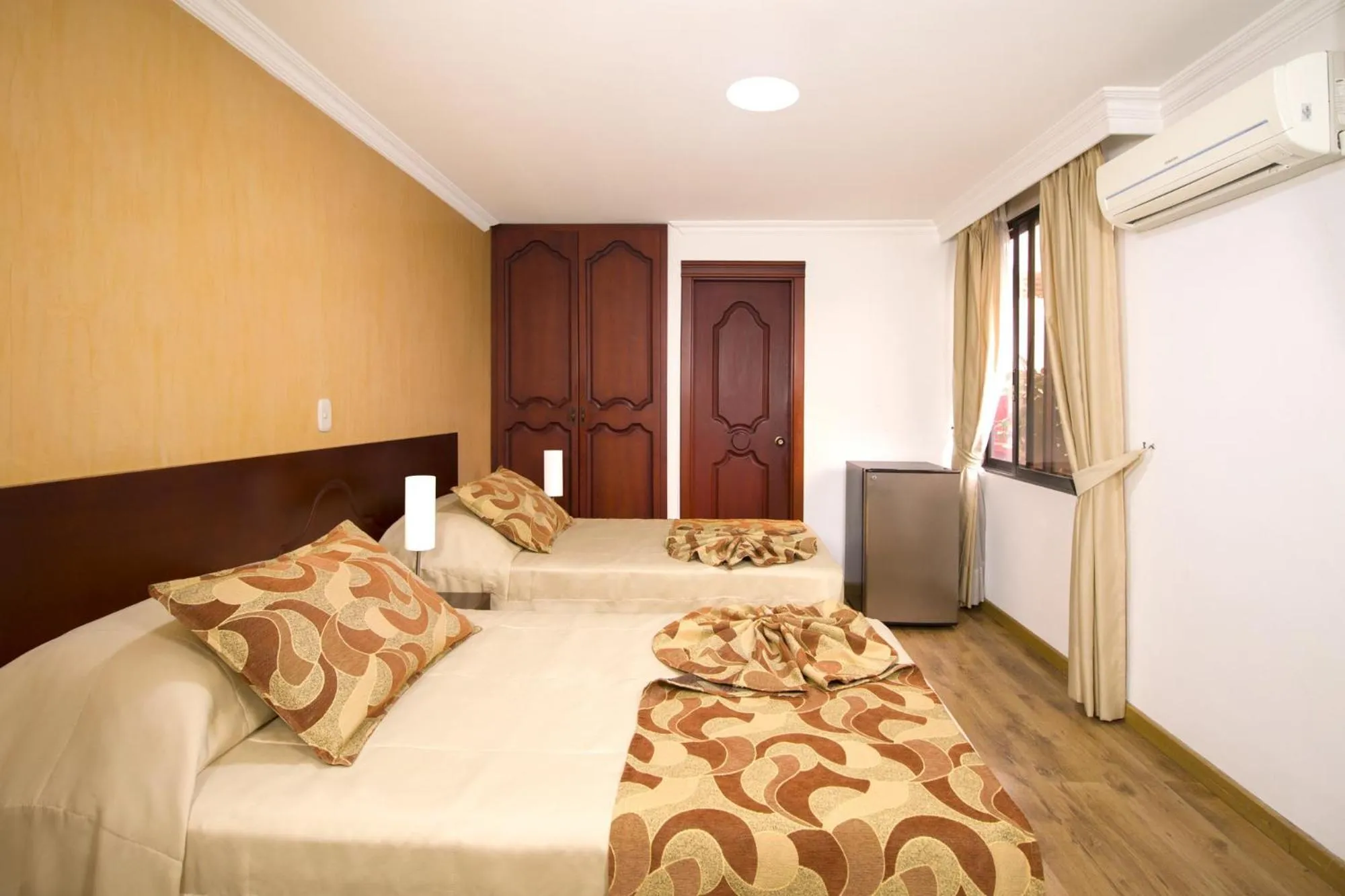 Bed in Hotel Luxor Pereira