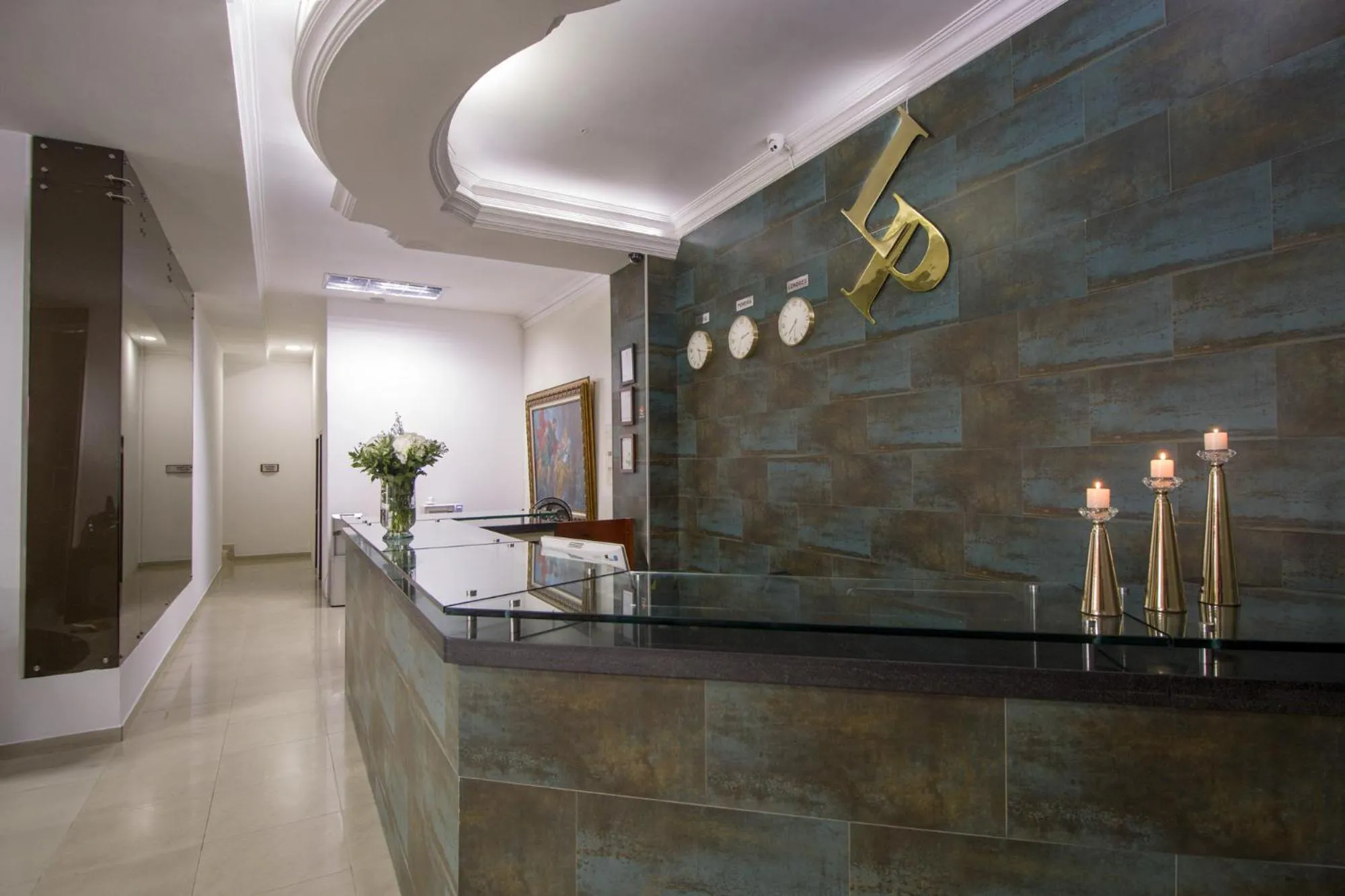 Lobby or reception in Hotel Luxor Pereira