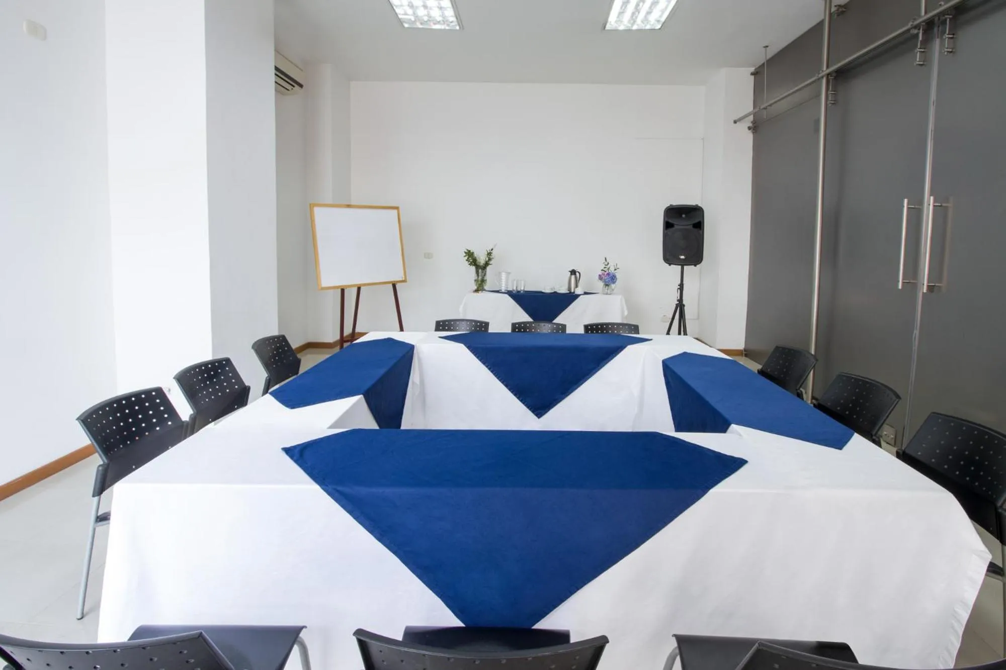 Business facilities in Hotel Luxor Pereira