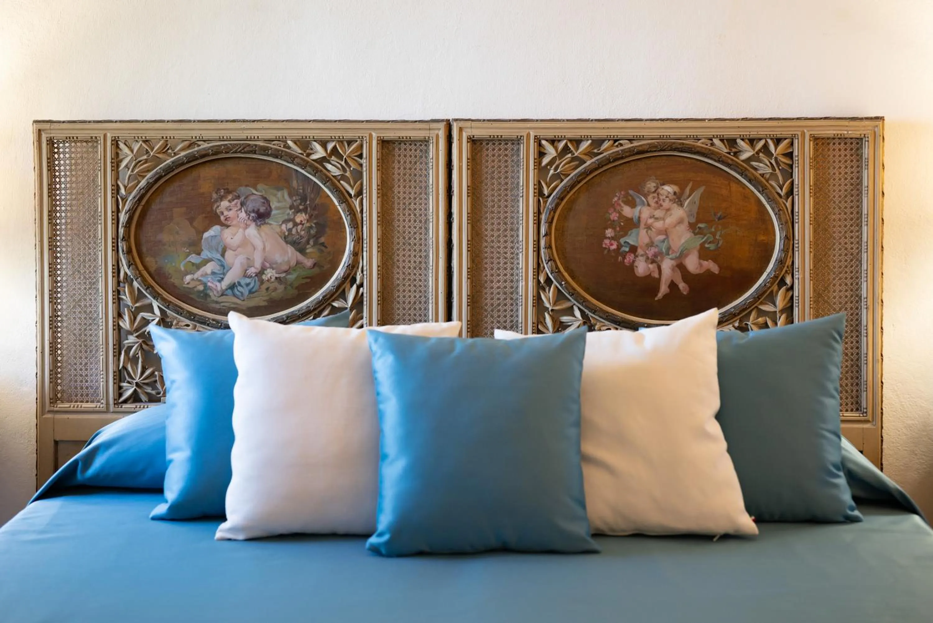 Decorative detail, Bed in Agriturismo Bio Fattoria Bacio
