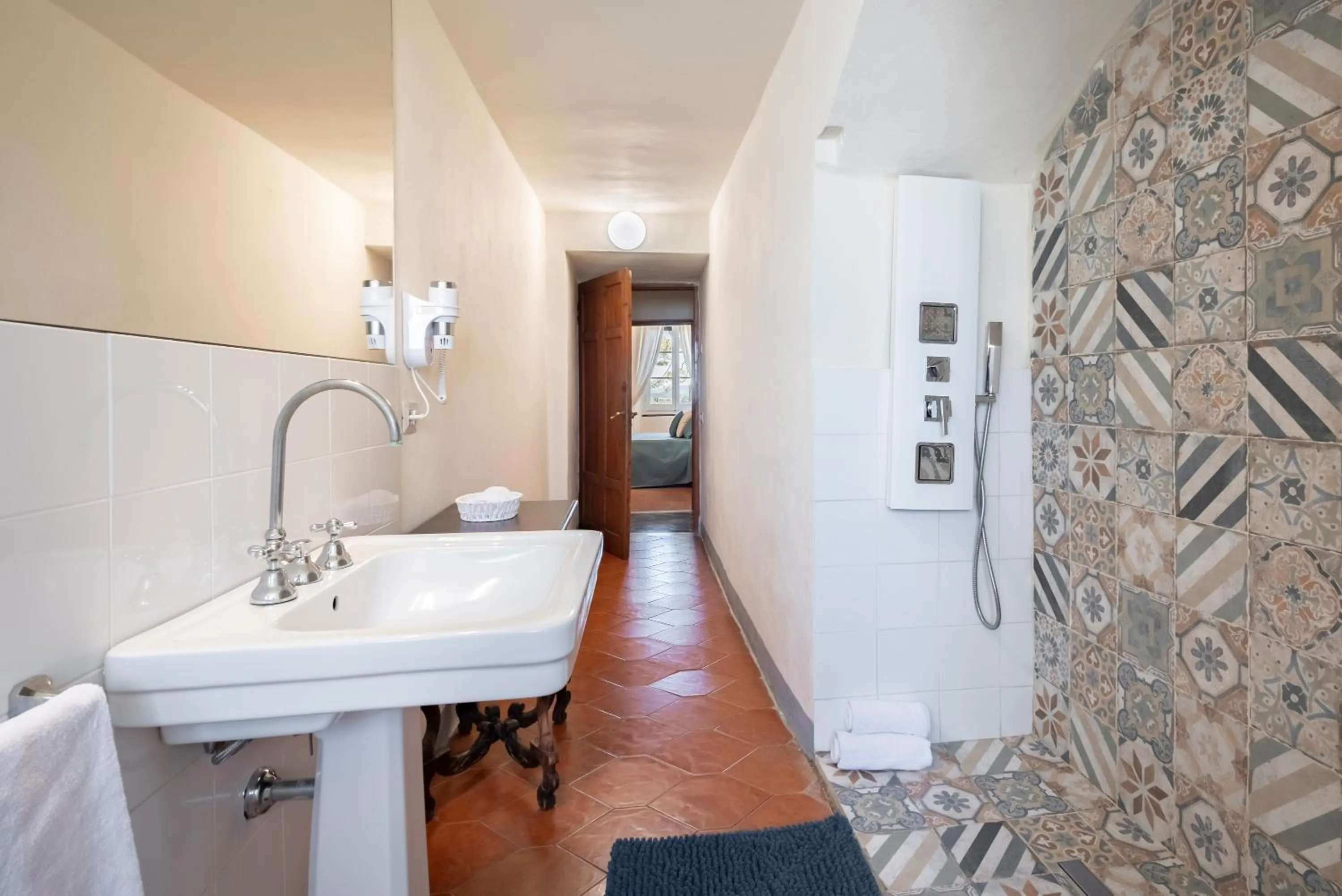 Shower in Agriturismo Bio Fattoria Bacio