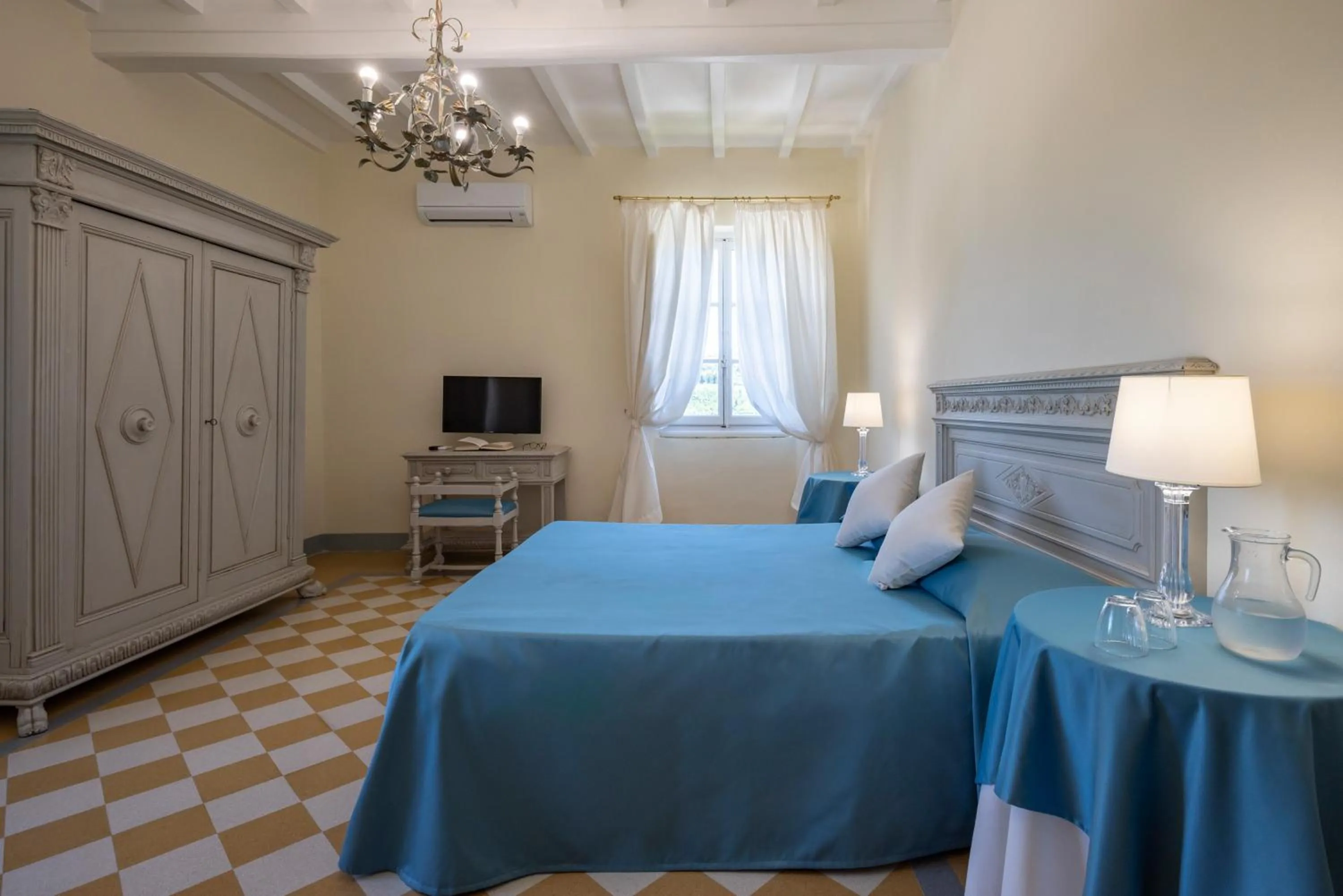 Photo of the whole room, Bed in Agriturismo Bio Fattoria Bacio