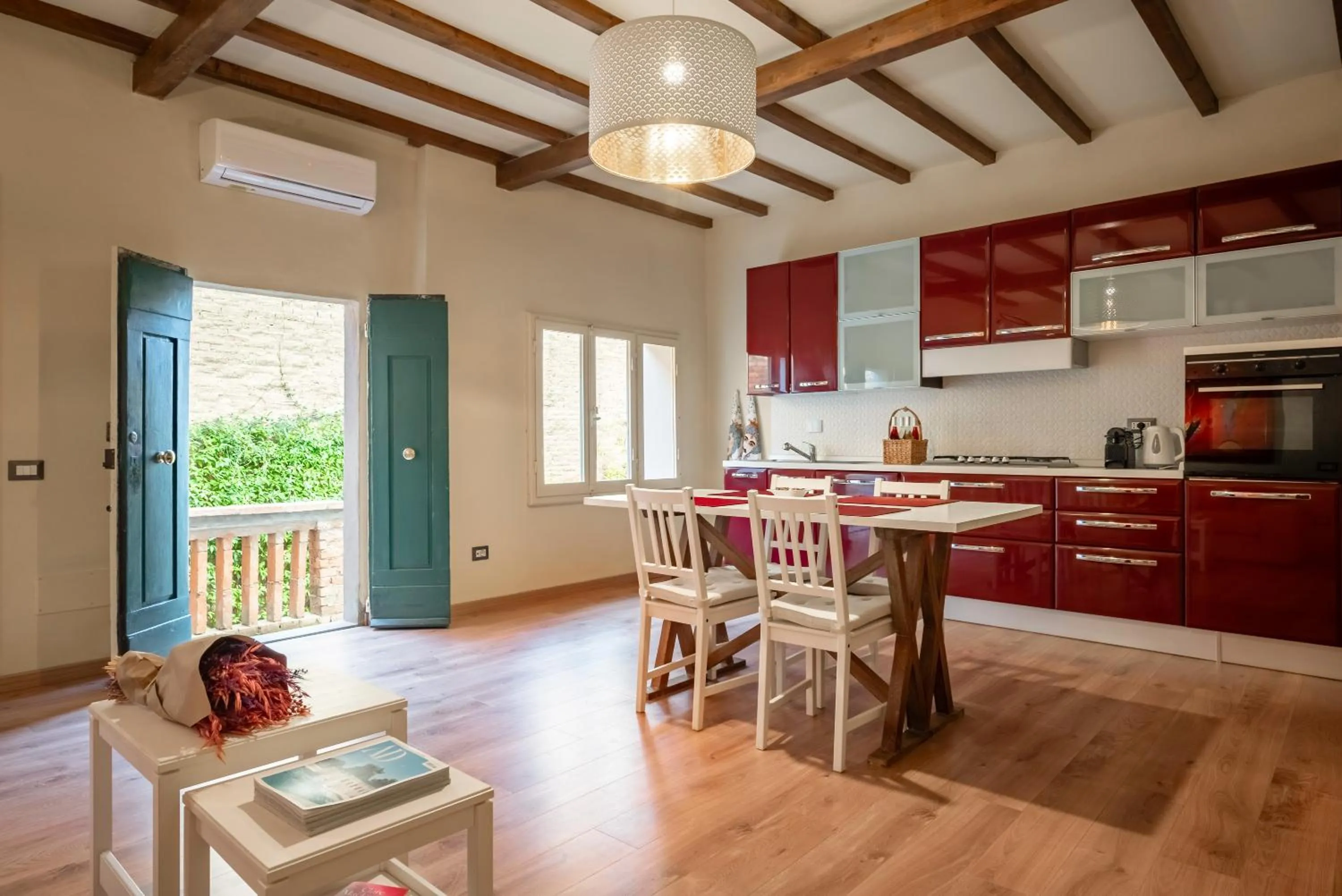 Kitchen or kitchenette in Agriturismo Bio Fattoria Bacio