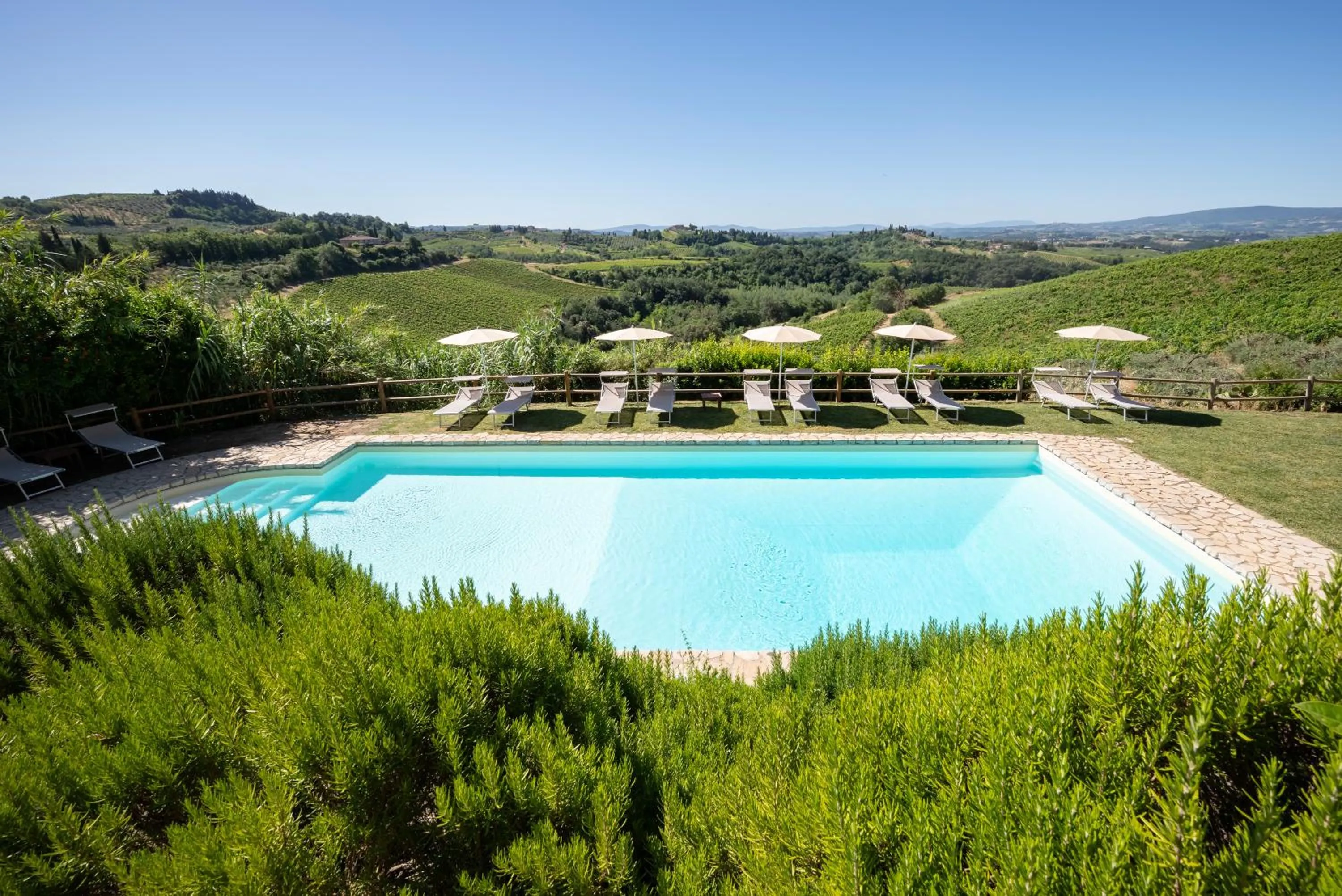 Swimming pool in Agriturismo Bio Fattoria Bacio