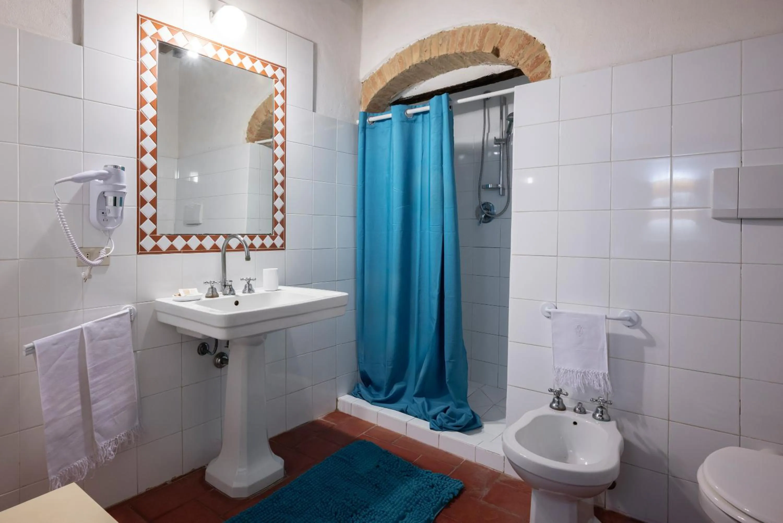 Shower in Agriturismo Bio Fattoria Bacio
