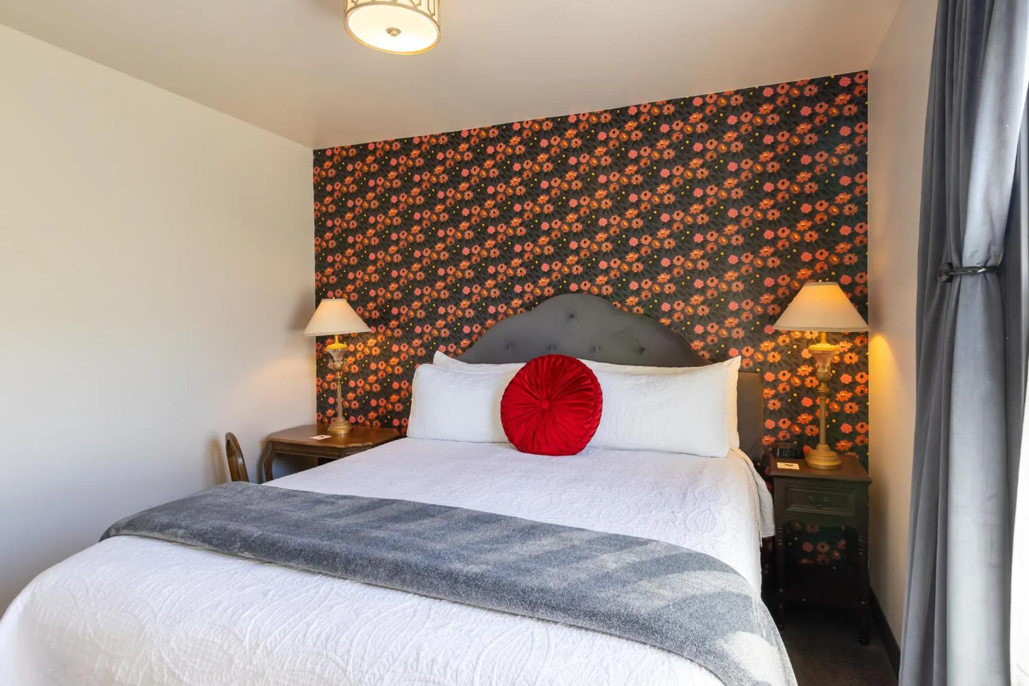 Bedroom, Bed in Hotel Stevenson