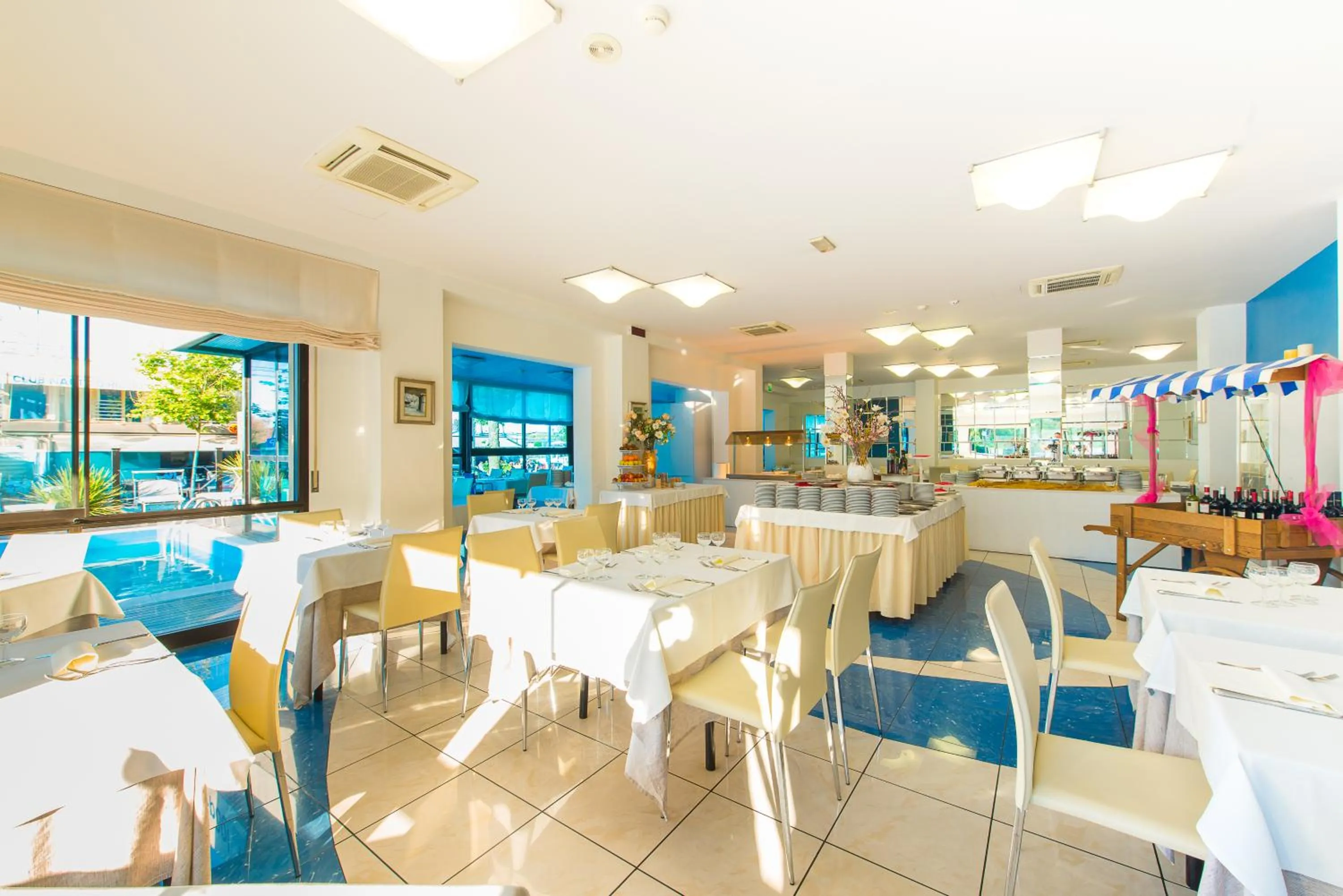Restaurant/places to eat in Hotel Giulietta