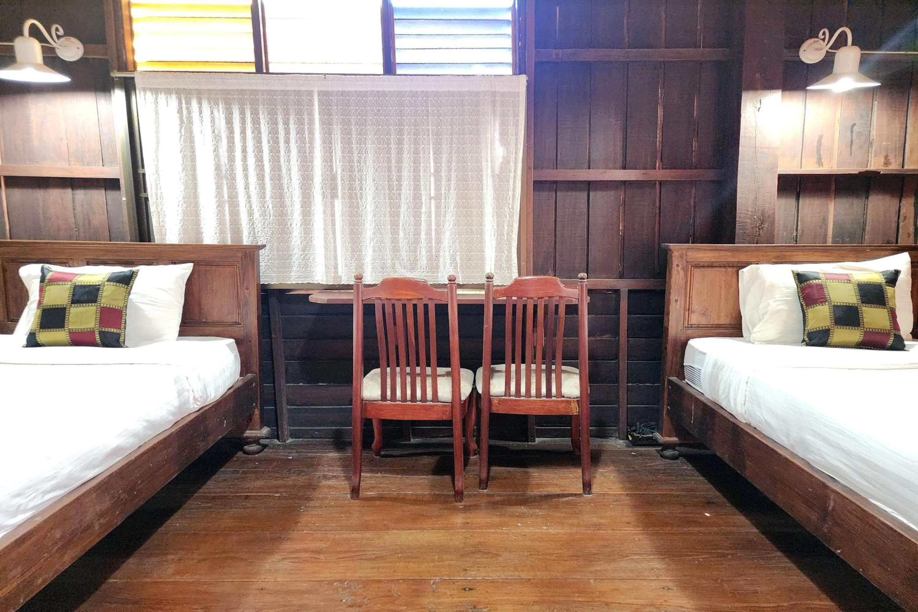 Bed in Karaboon Wellness