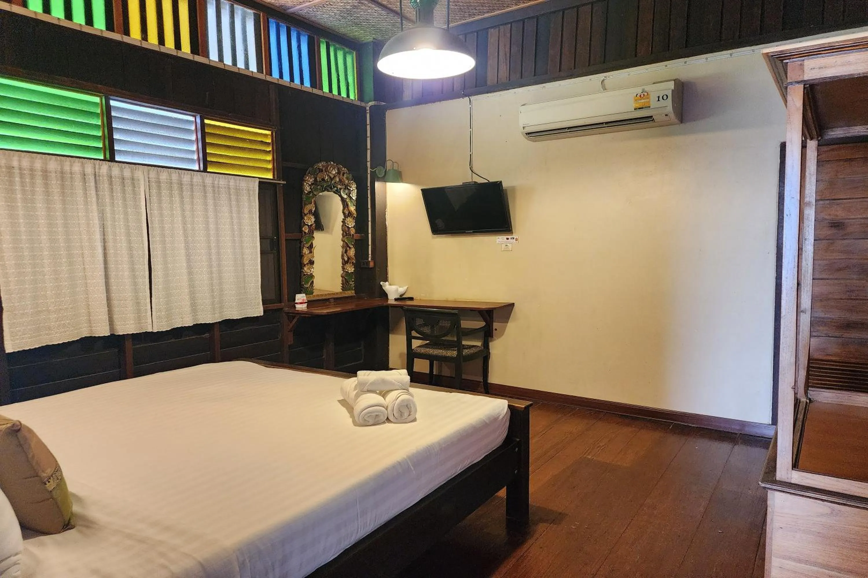 TV and multimedia, Bed in Karaboon Wellness