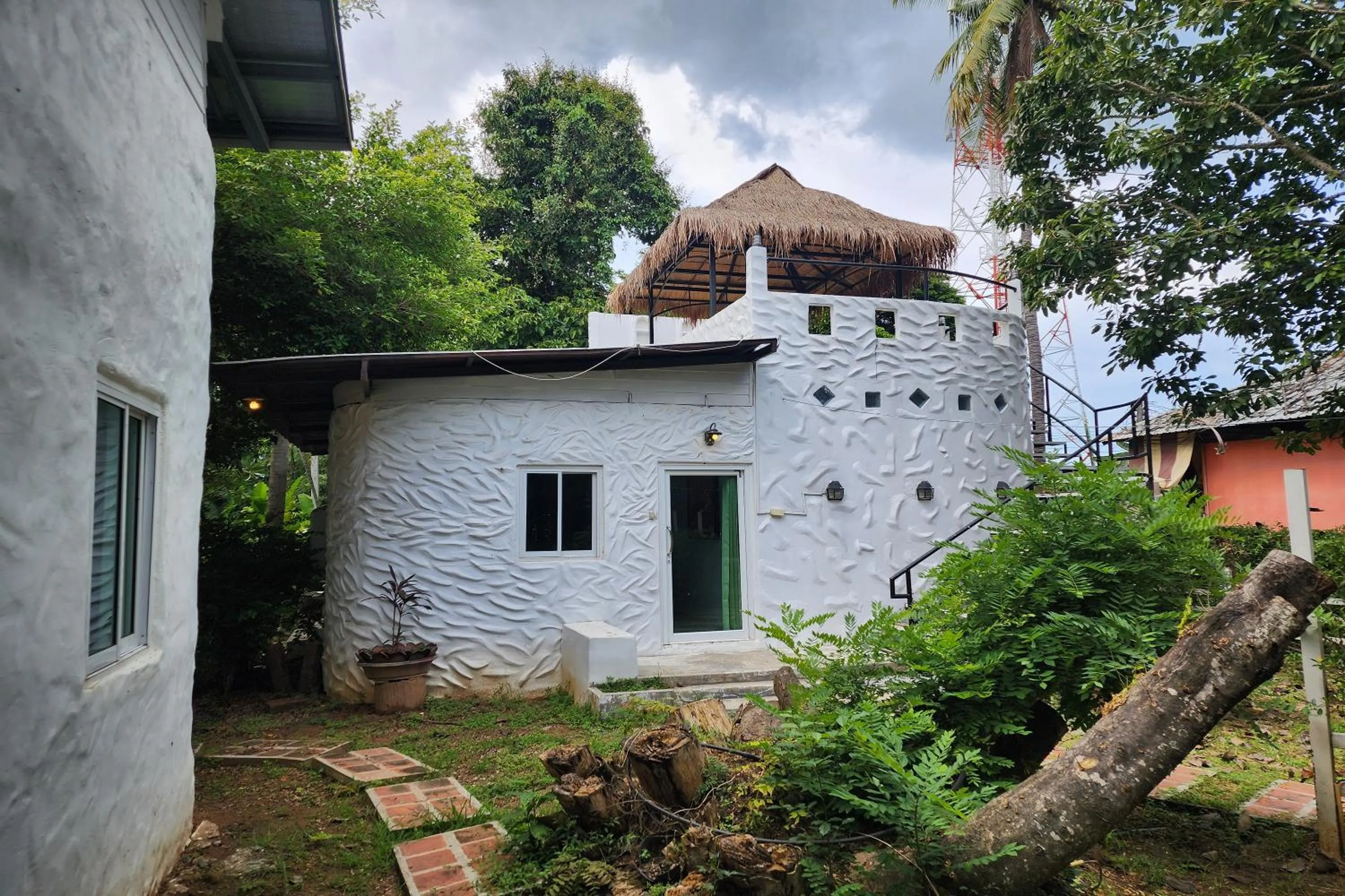 Garden view in Karaboon Wellness