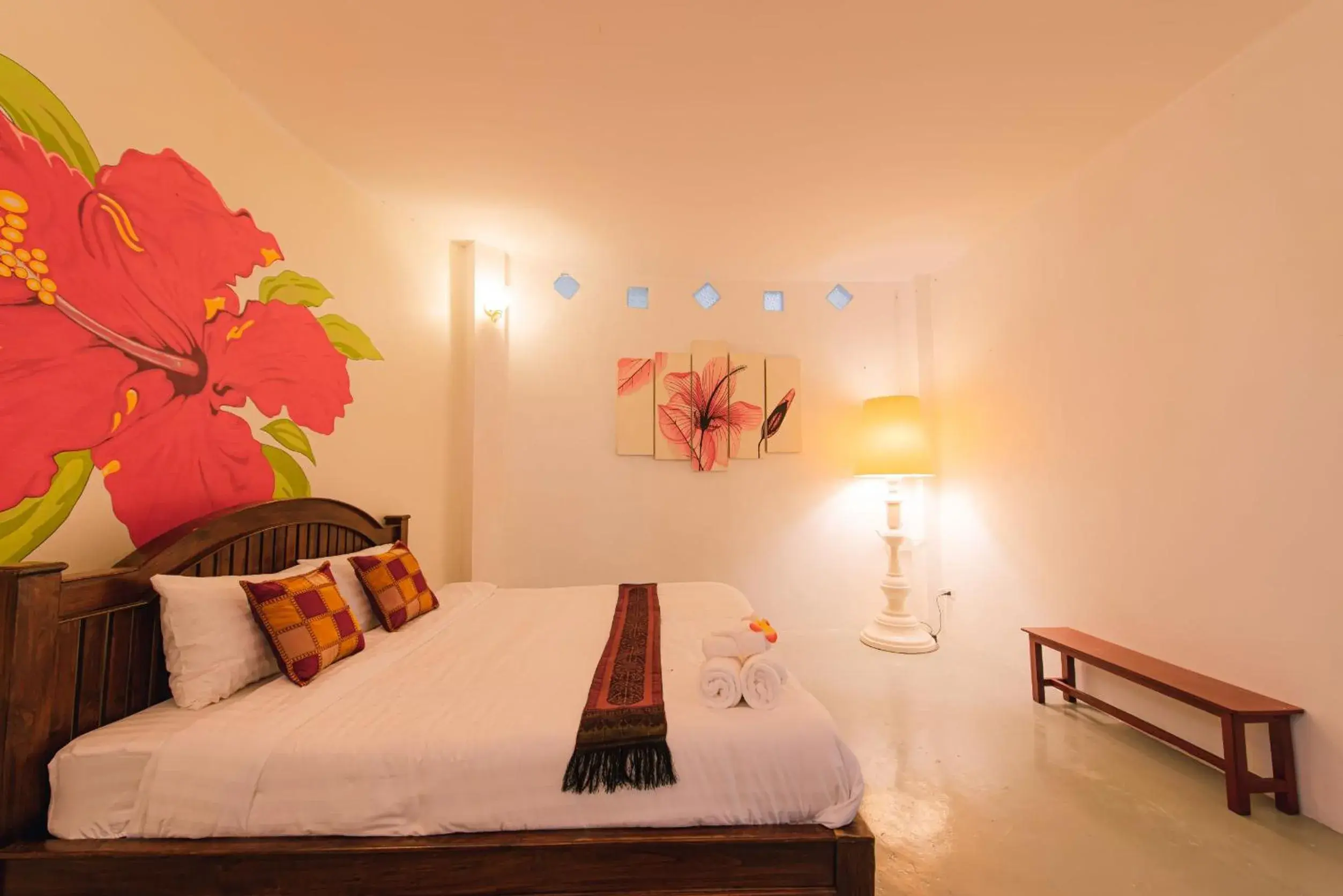 Bedroom, Bed in Karaboon Wellness Bedroom, Bed in Karaboon Wellness