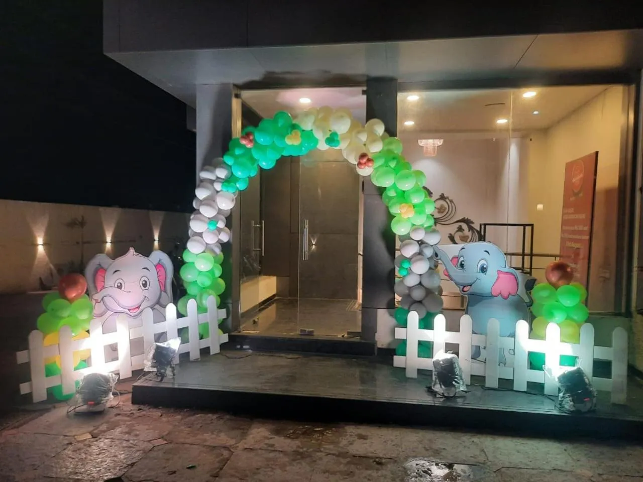 Banquet/Function facilities in ROYAL CLIFF HOTEL & RESORTS