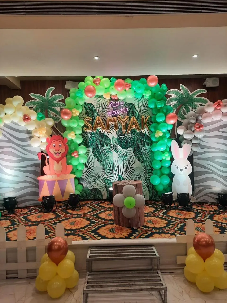 Banquet/Function facilities in ROYAL CLIFF HOTEL & RESORTS