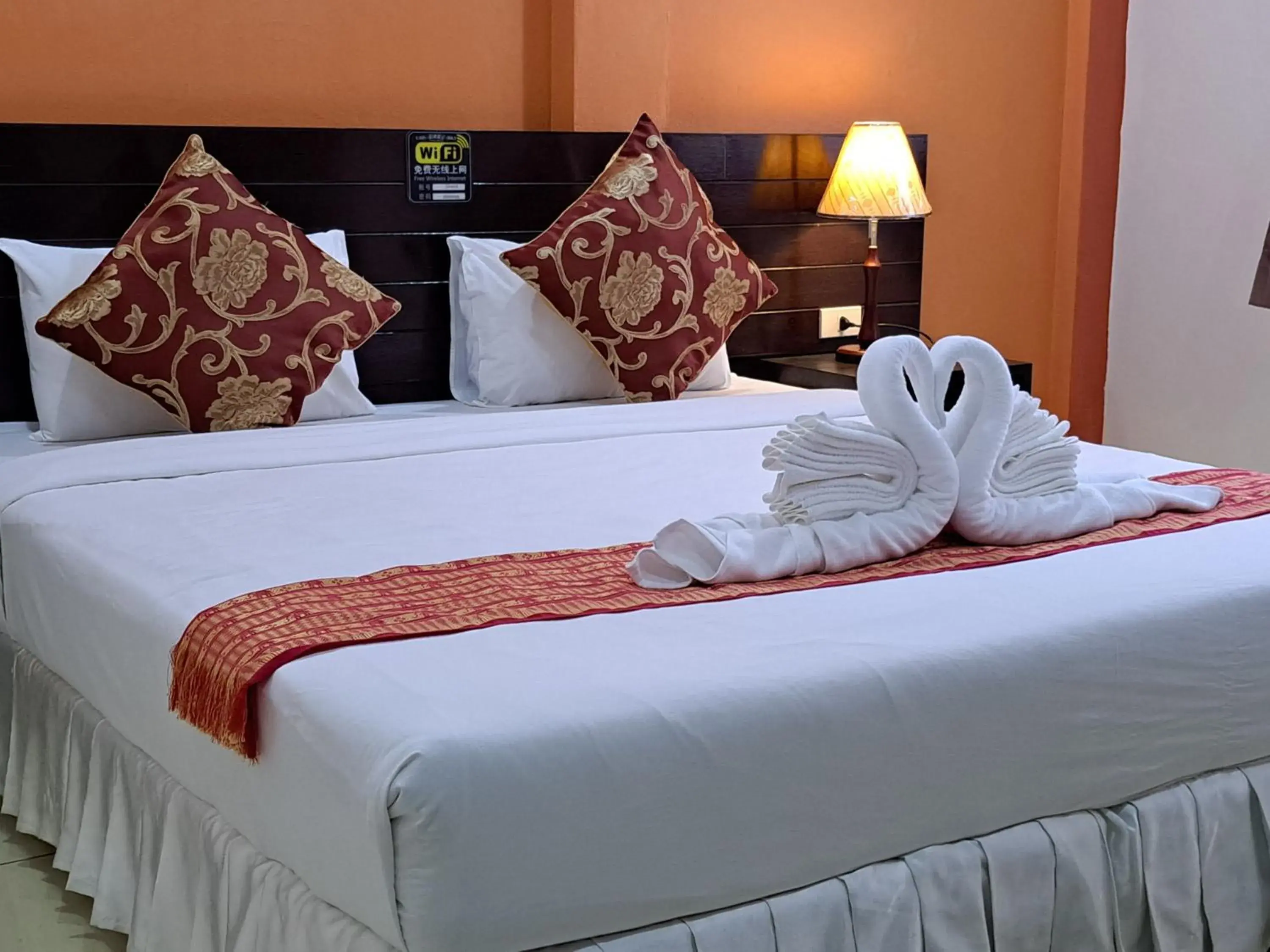 Budget Double Room in Lily Holiday hotel 百合假日酒店 Budget Double Room in Lily Holiday hotel 百合假日酒店