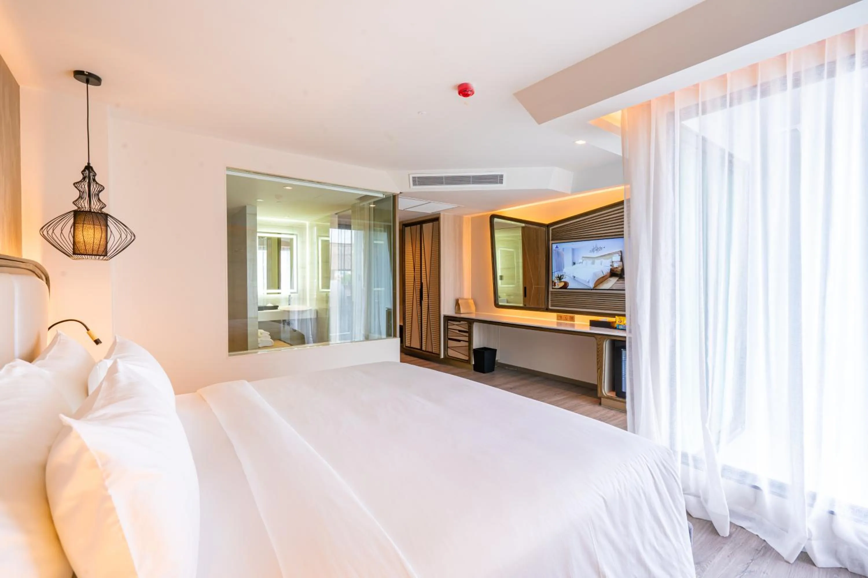 Bed in Amethyst Hotel Pattaya