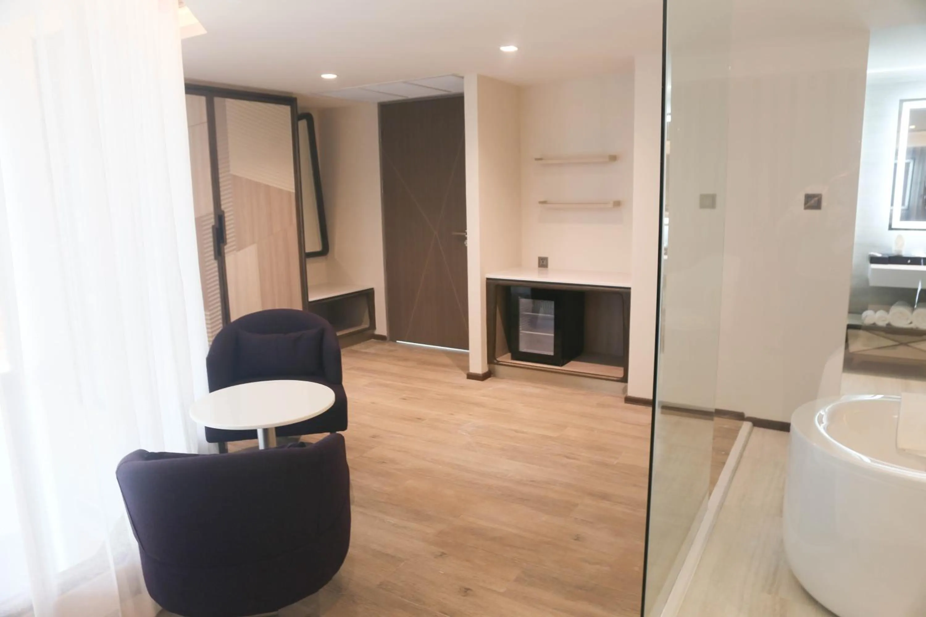 Seating area in Amethyst Hotel Pattaya