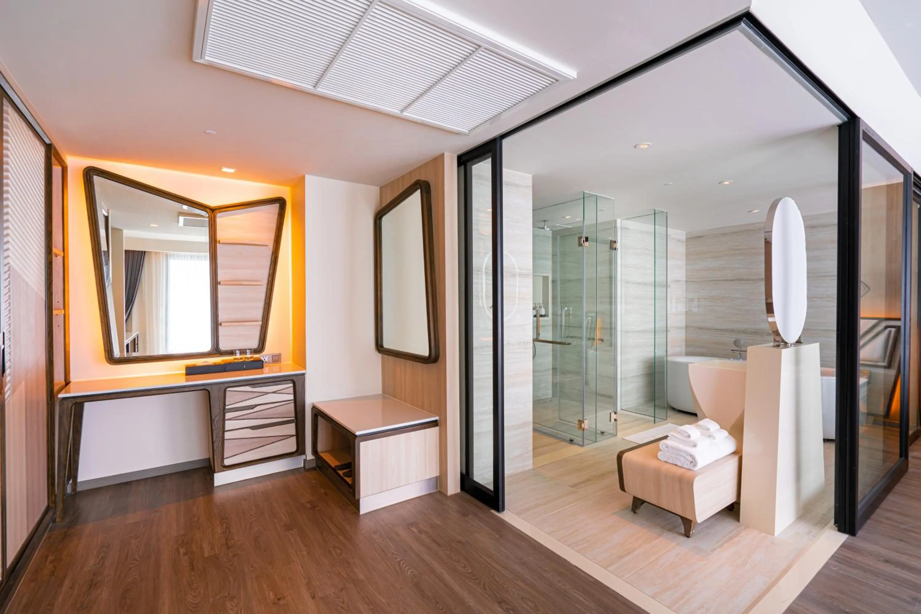 Bedroom in Amethyst Hotel Pattaya