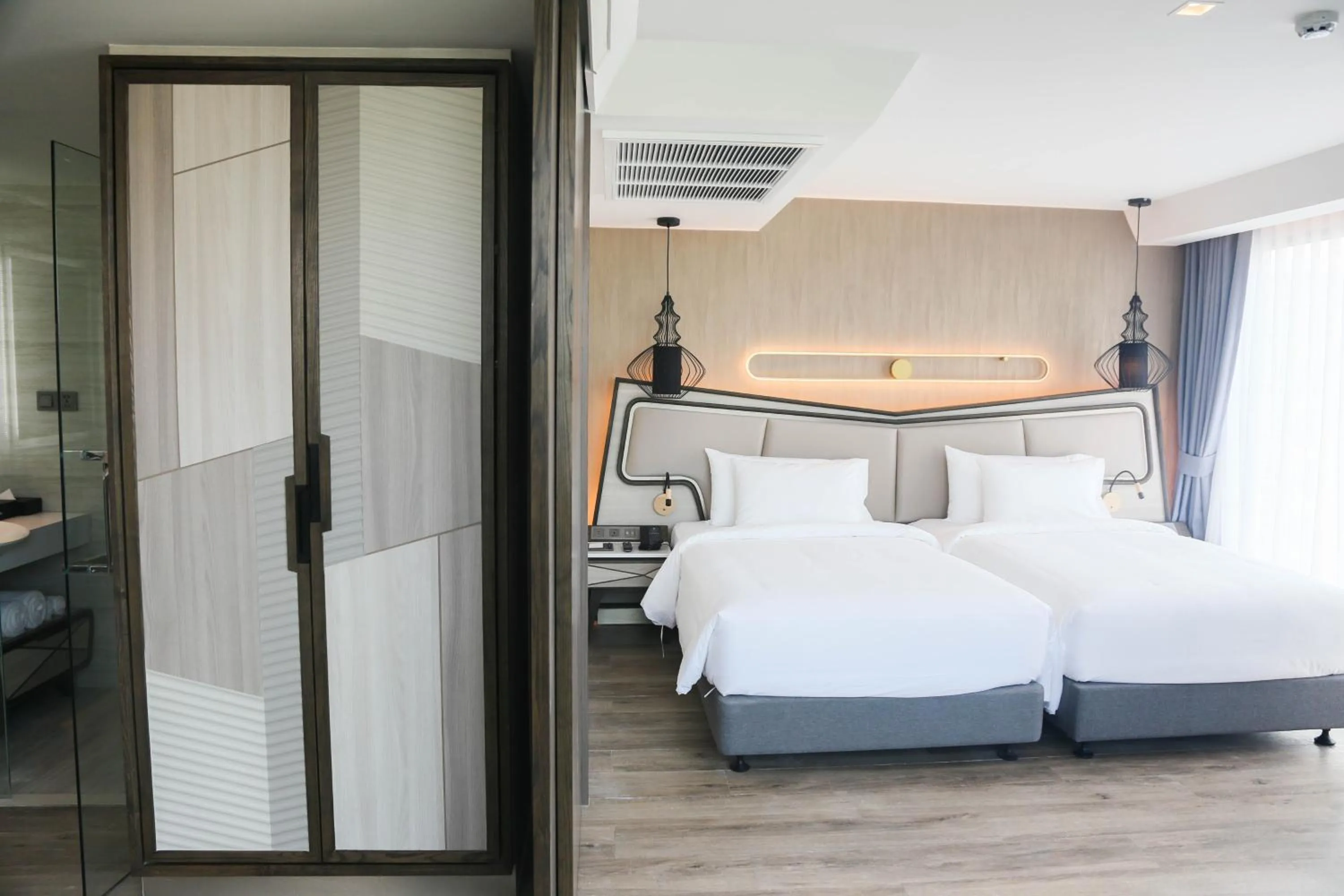 Bed in Amethyst Hotel Pattaya