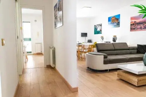 Diana Holiday Home Diana Holiday Home