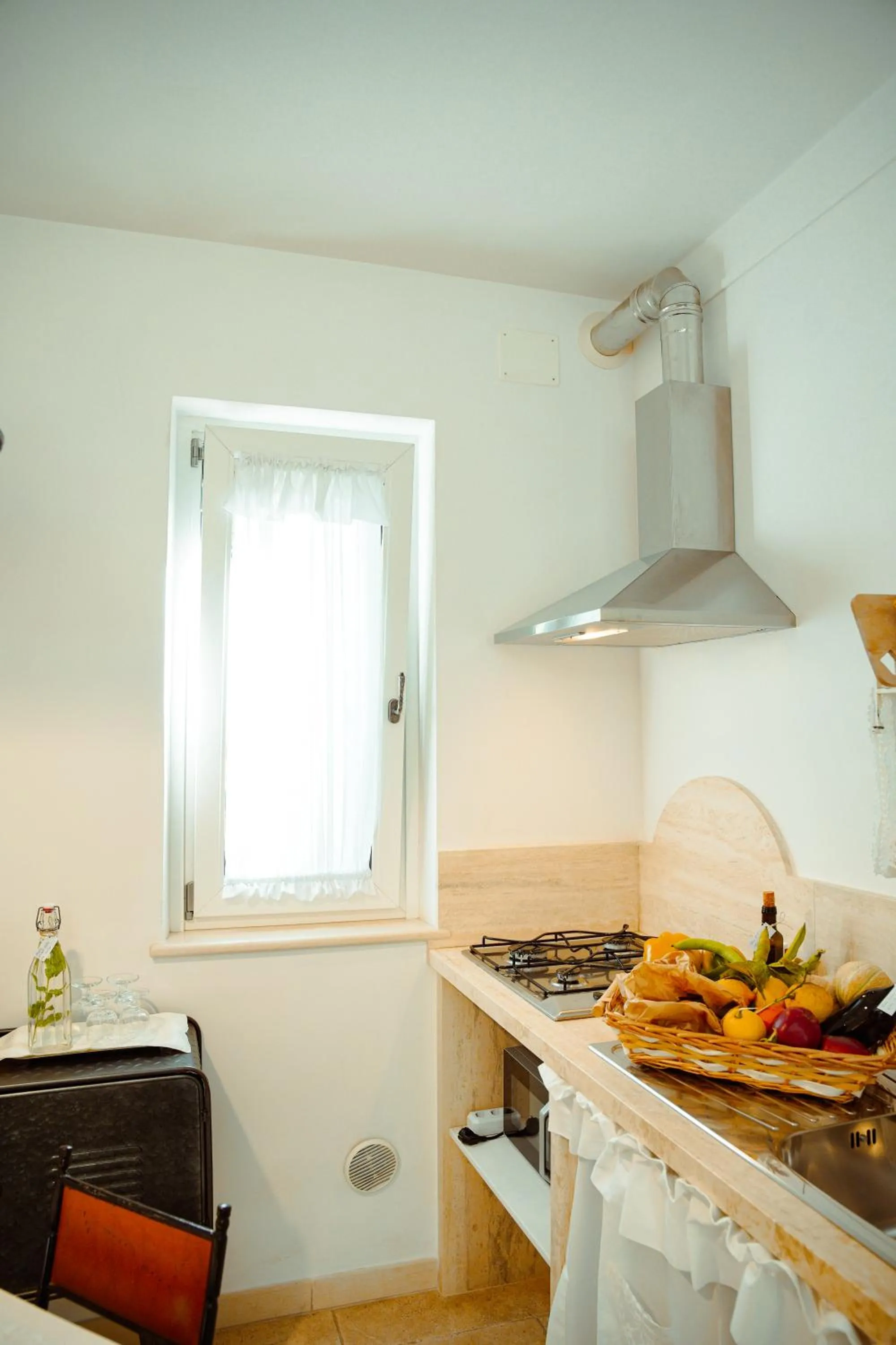 Kitchen or kitchenette in Cortebbianca