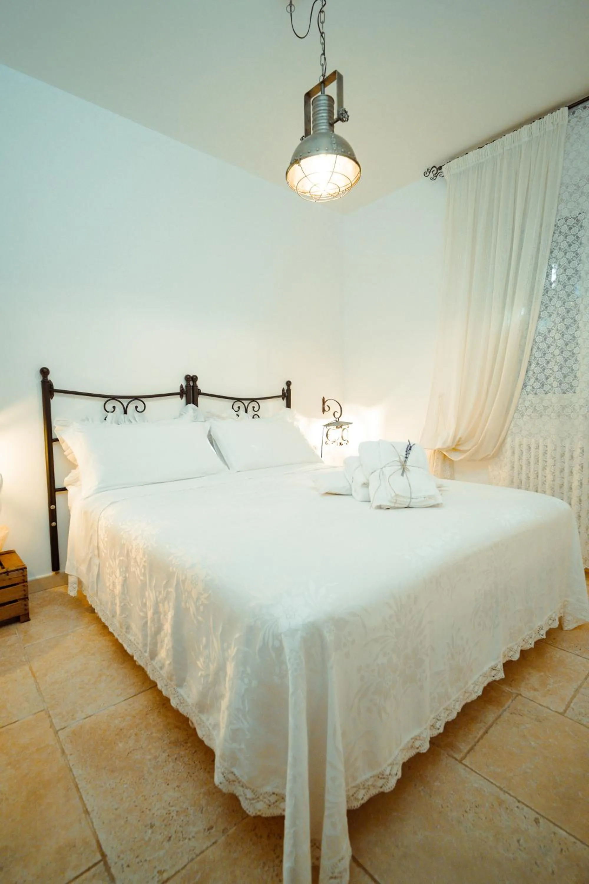 Bedroom, Bed in Cortebbianca