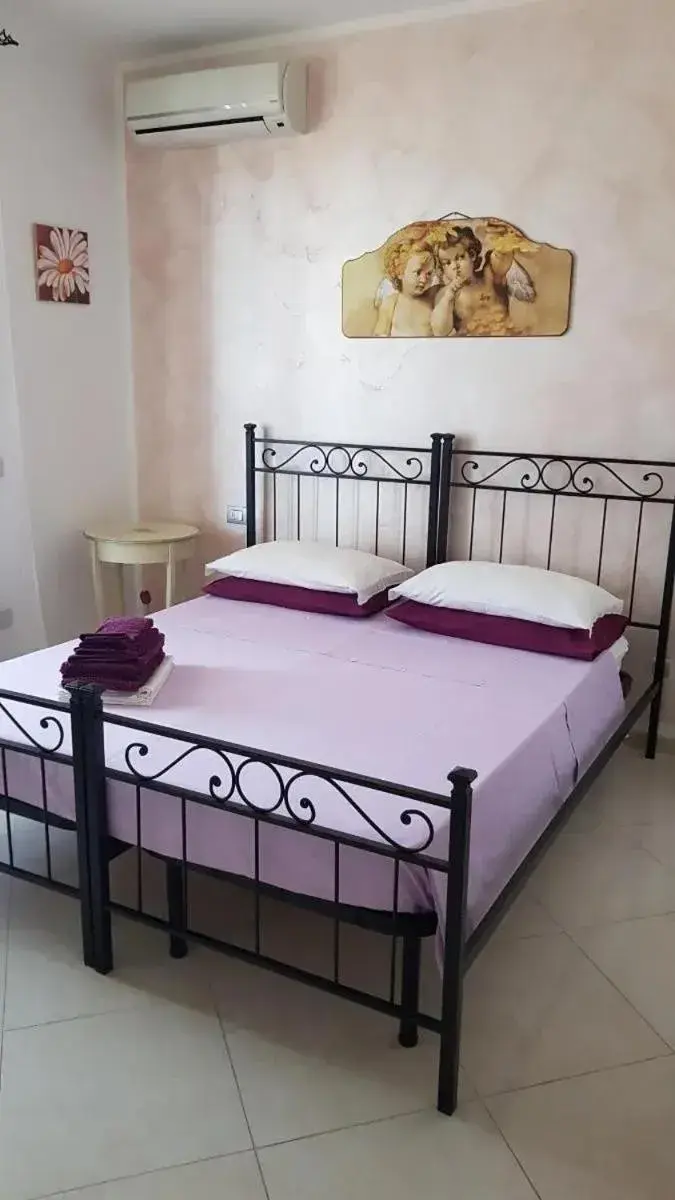 Double Room with Private Bathroom - single occupancy in B&B La Mimosa Double Room with Private Bathroom - single occupancy in B&B La Mimosa