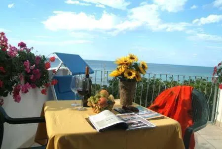 Day in Villa Nettuno