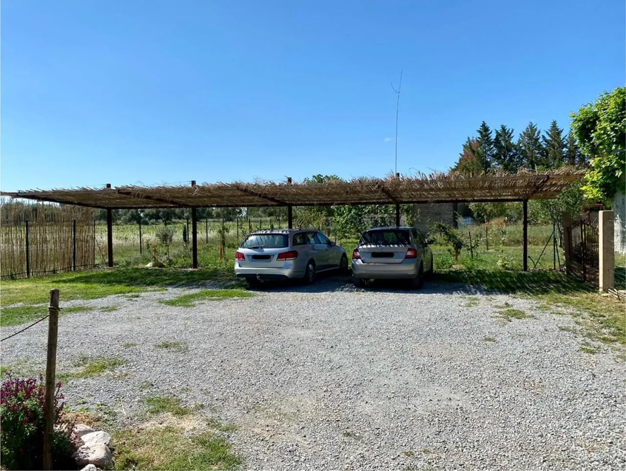 Parking in Le Relais d'Affiac